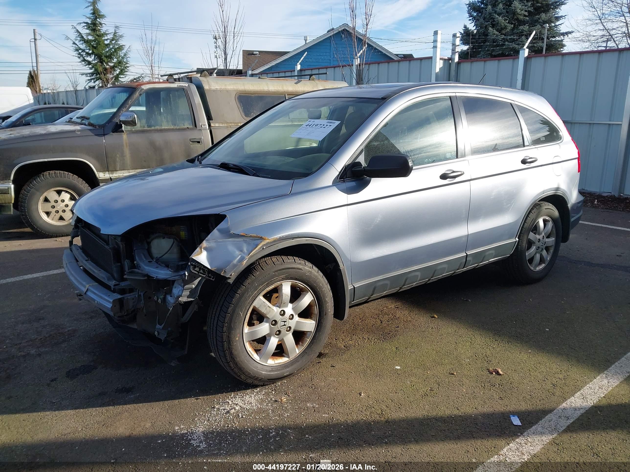 HONDA CR-V image 2