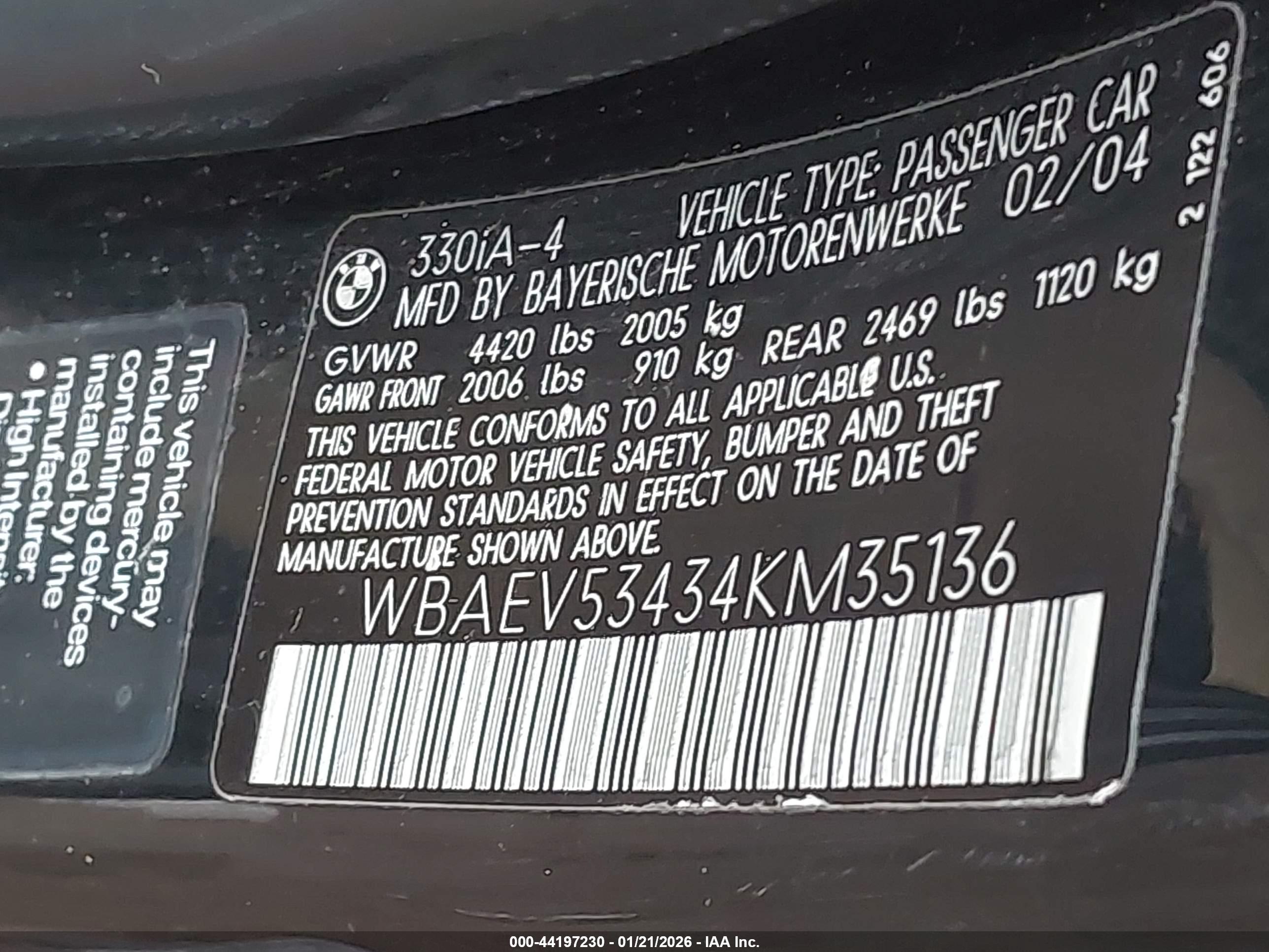BMW 330I image 9