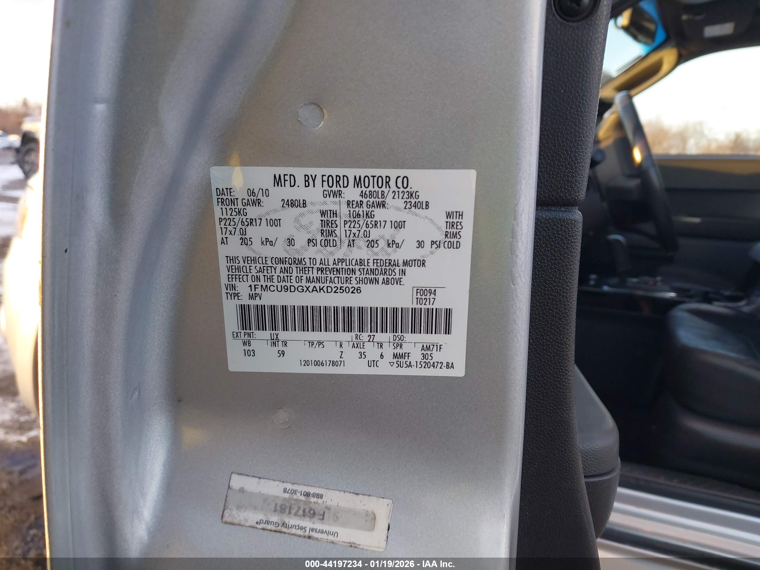 FORD ESCAPE image 9