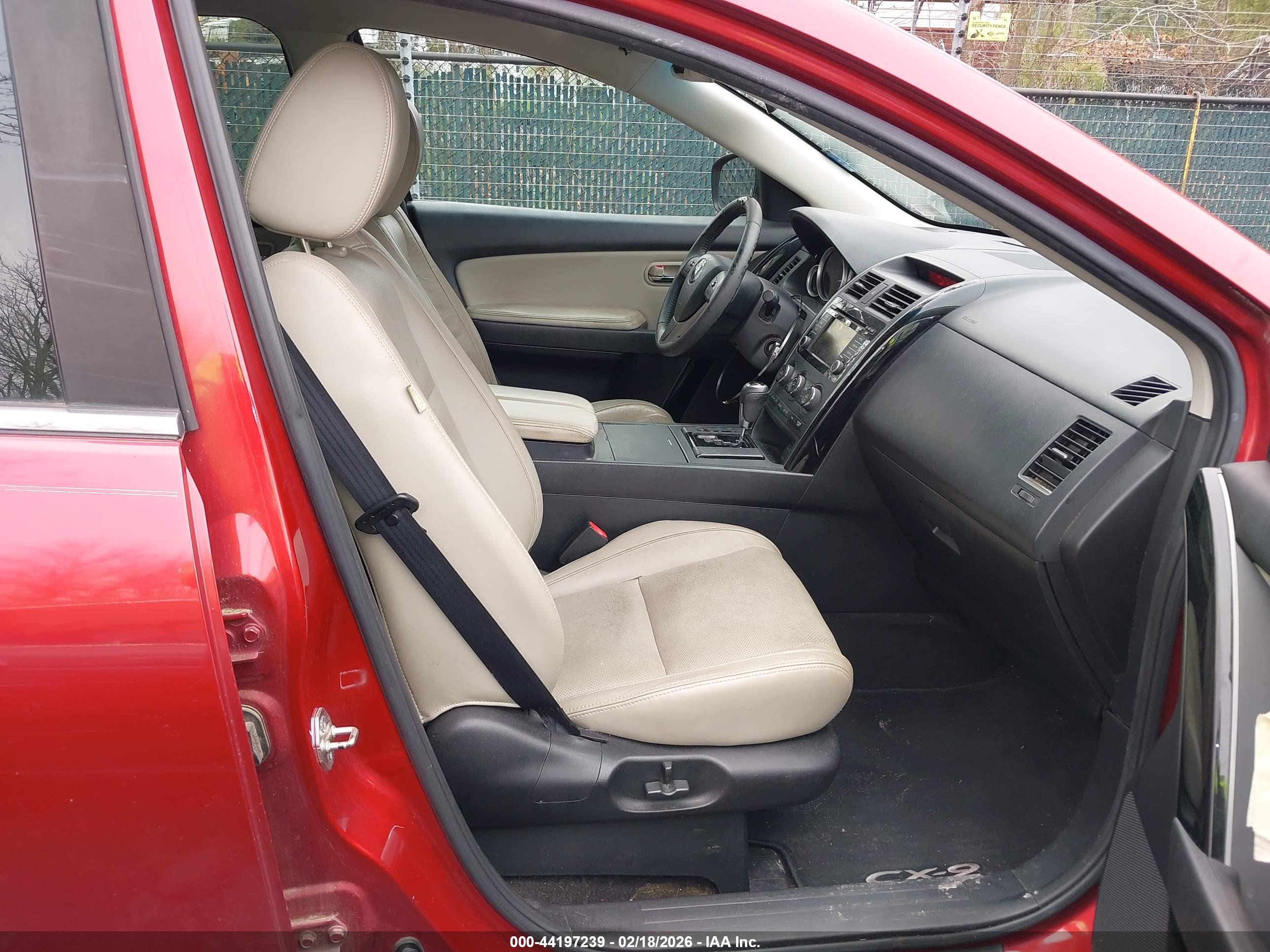 MAZDA CX-9 image 5