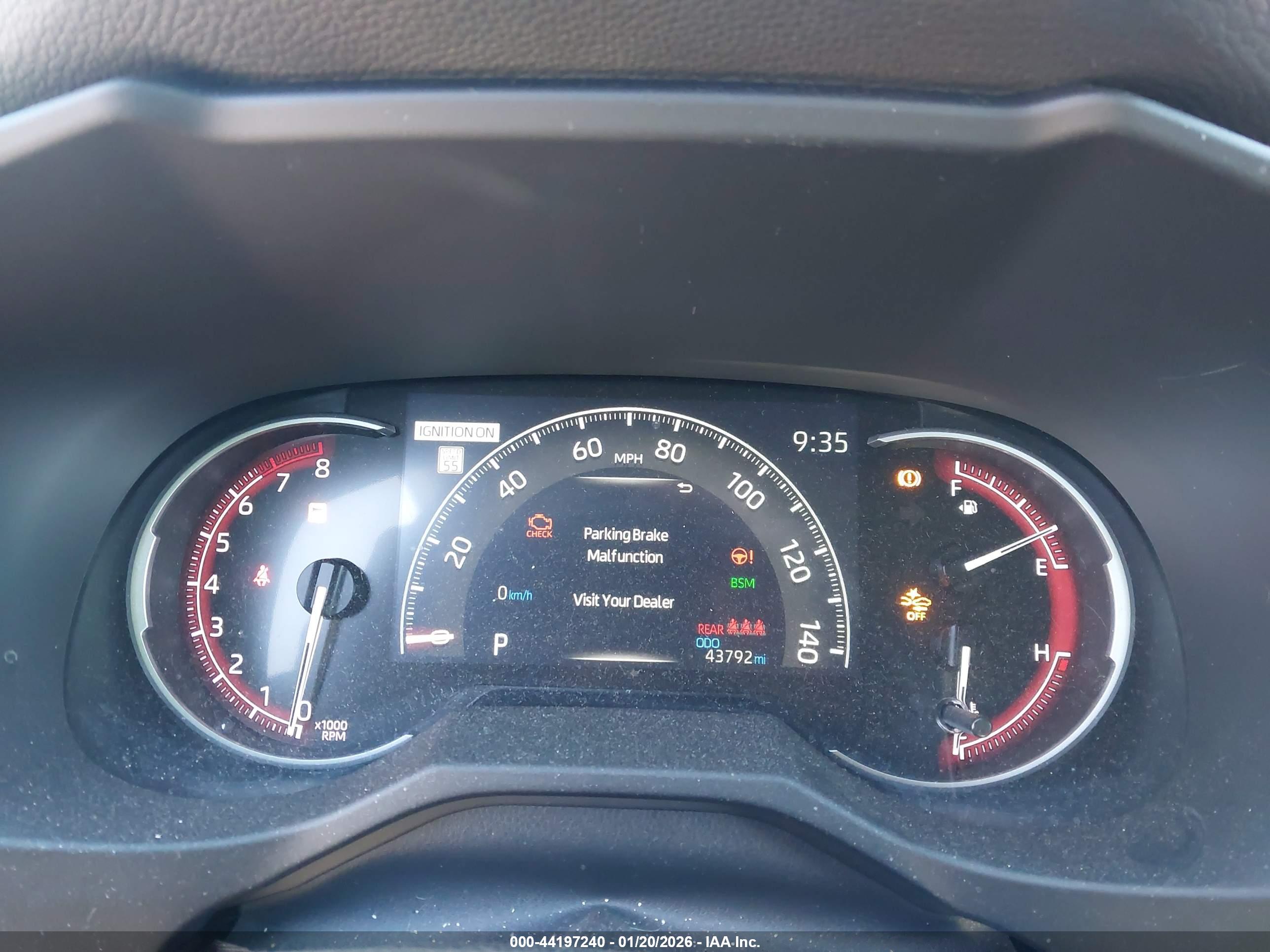 TOYOTA RAV4 image 7