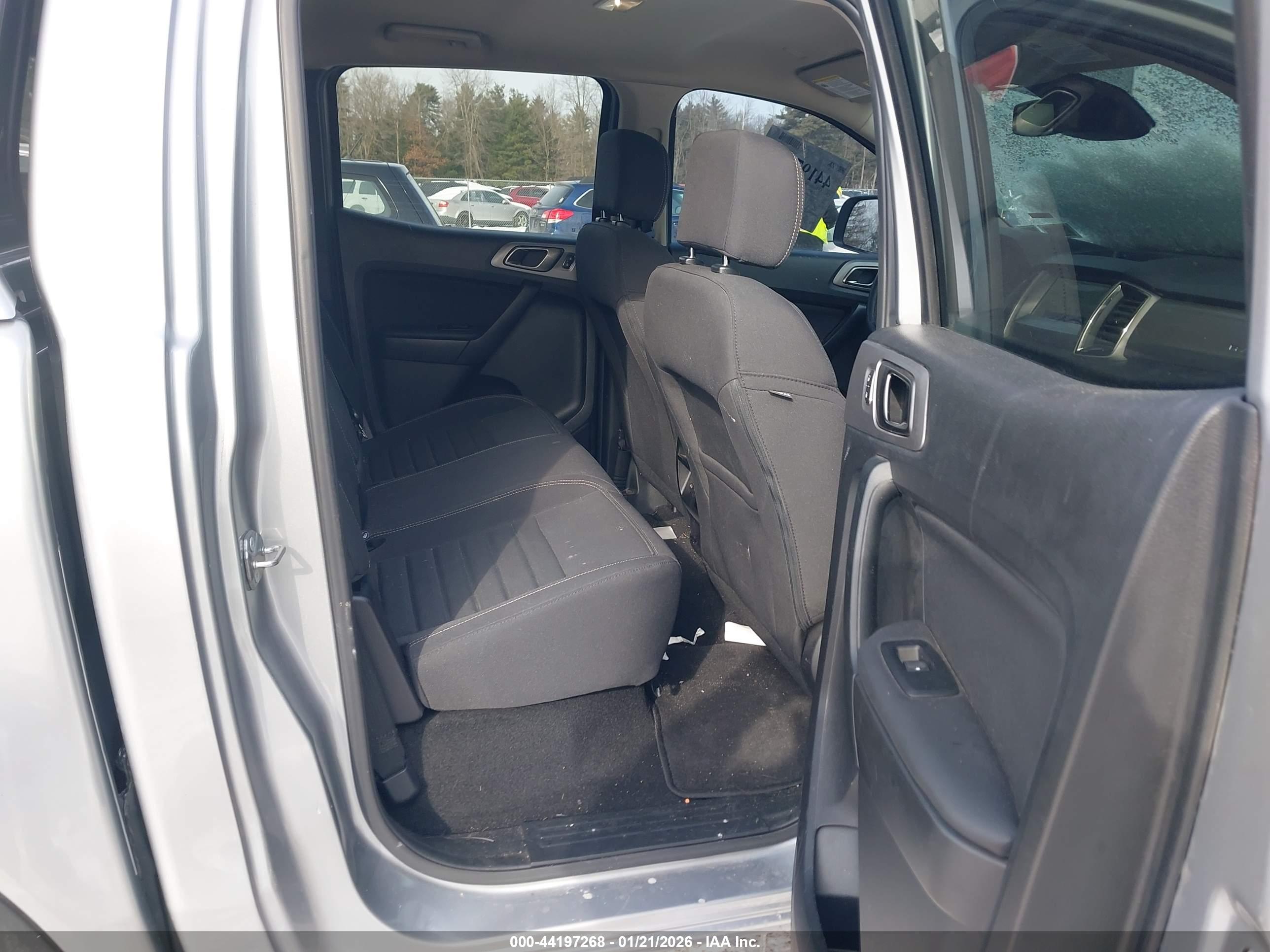FORD RANGER image 8