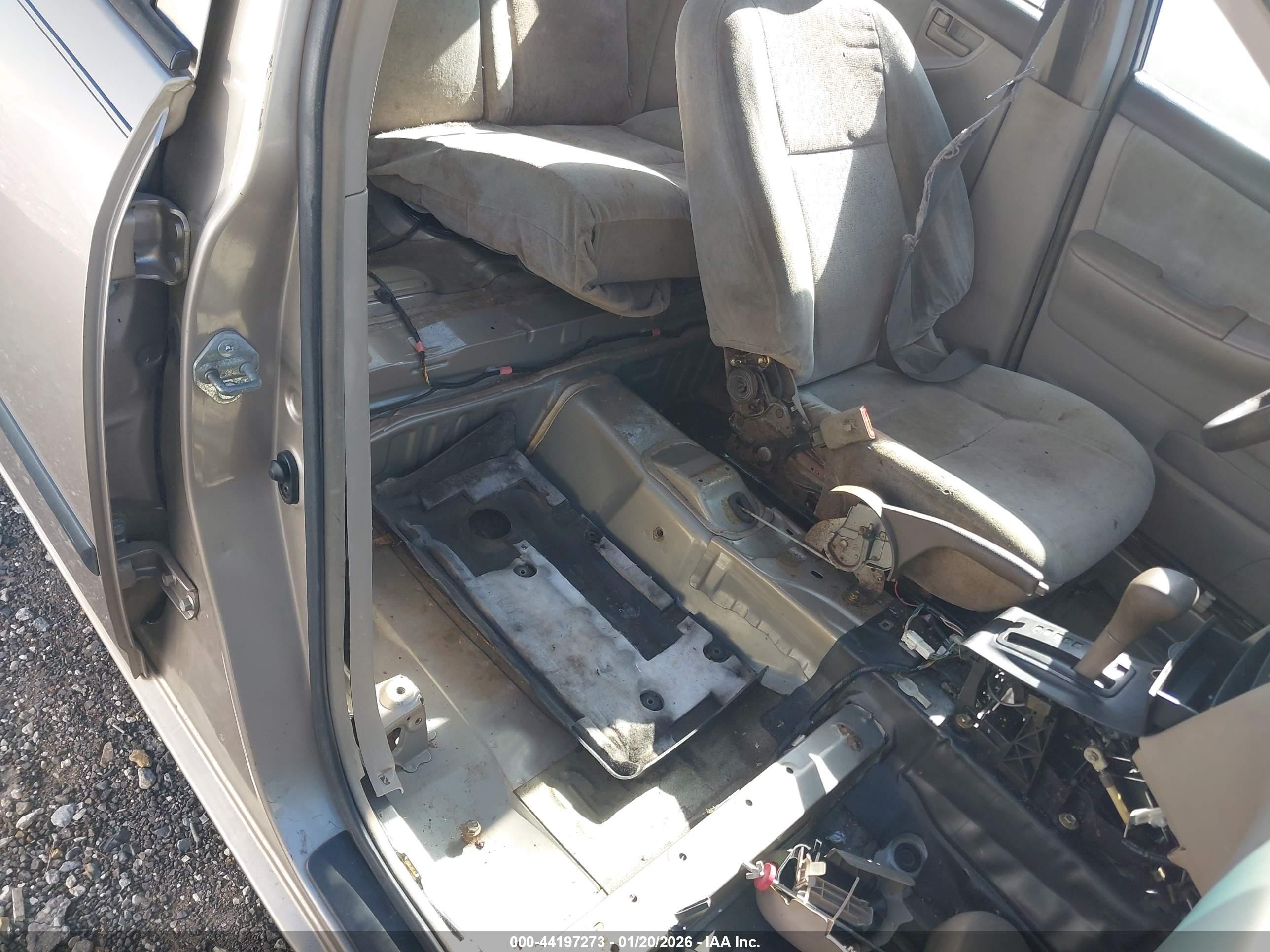 TOYOTA COROLLA image 6