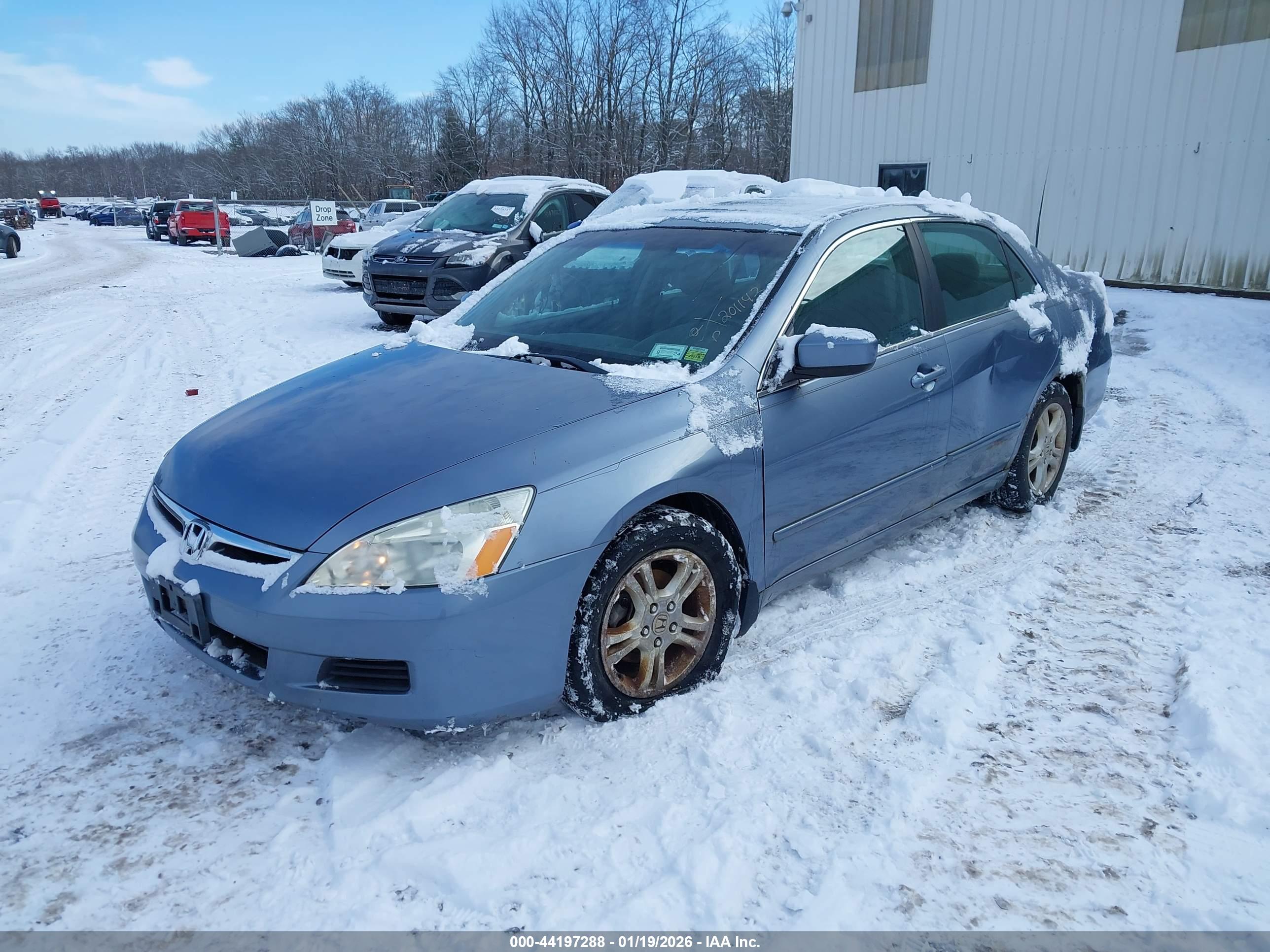 HONDA ACCORD image 2