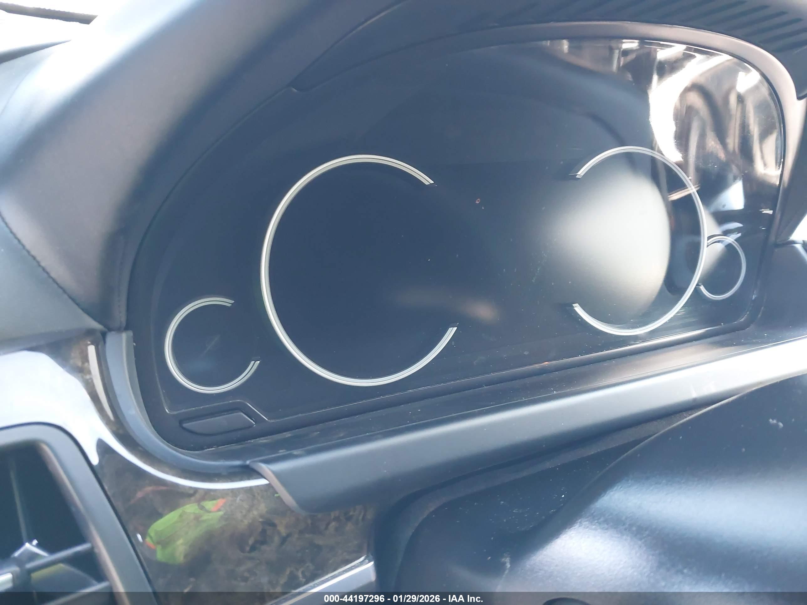 BMW 640I image 7