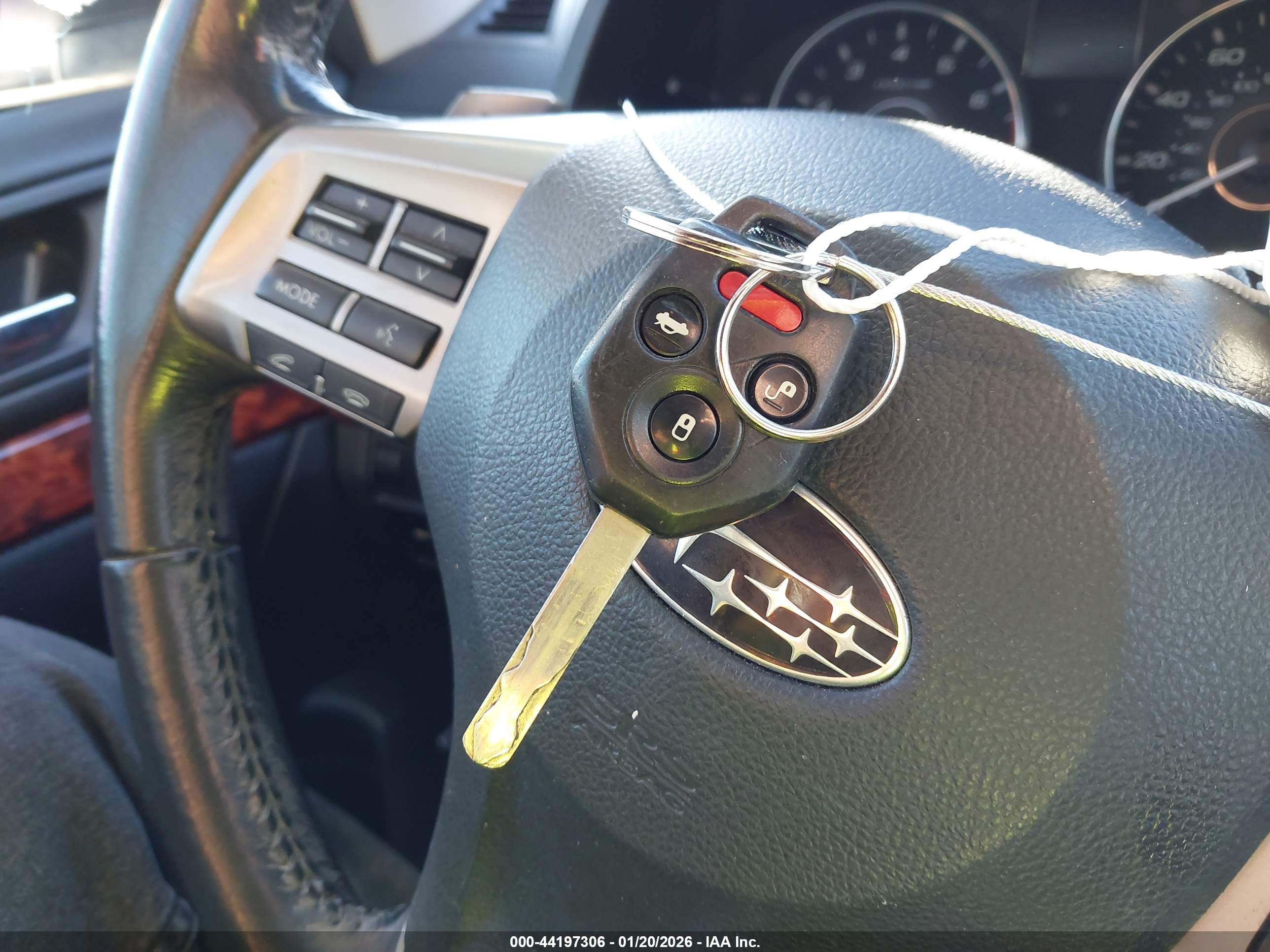 SUBARU OUTBACK image 11