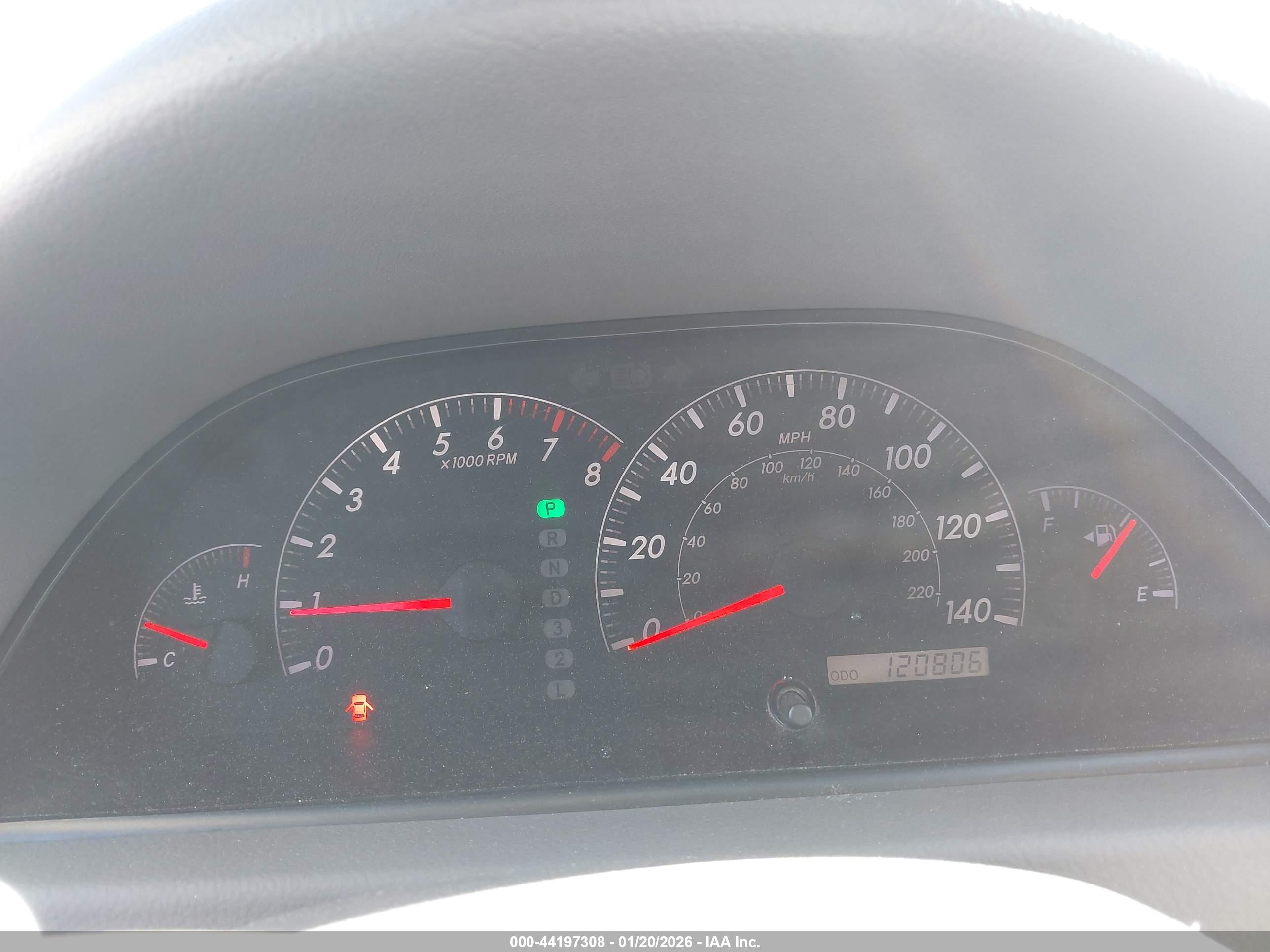 TOYOTA CAMRY image 7