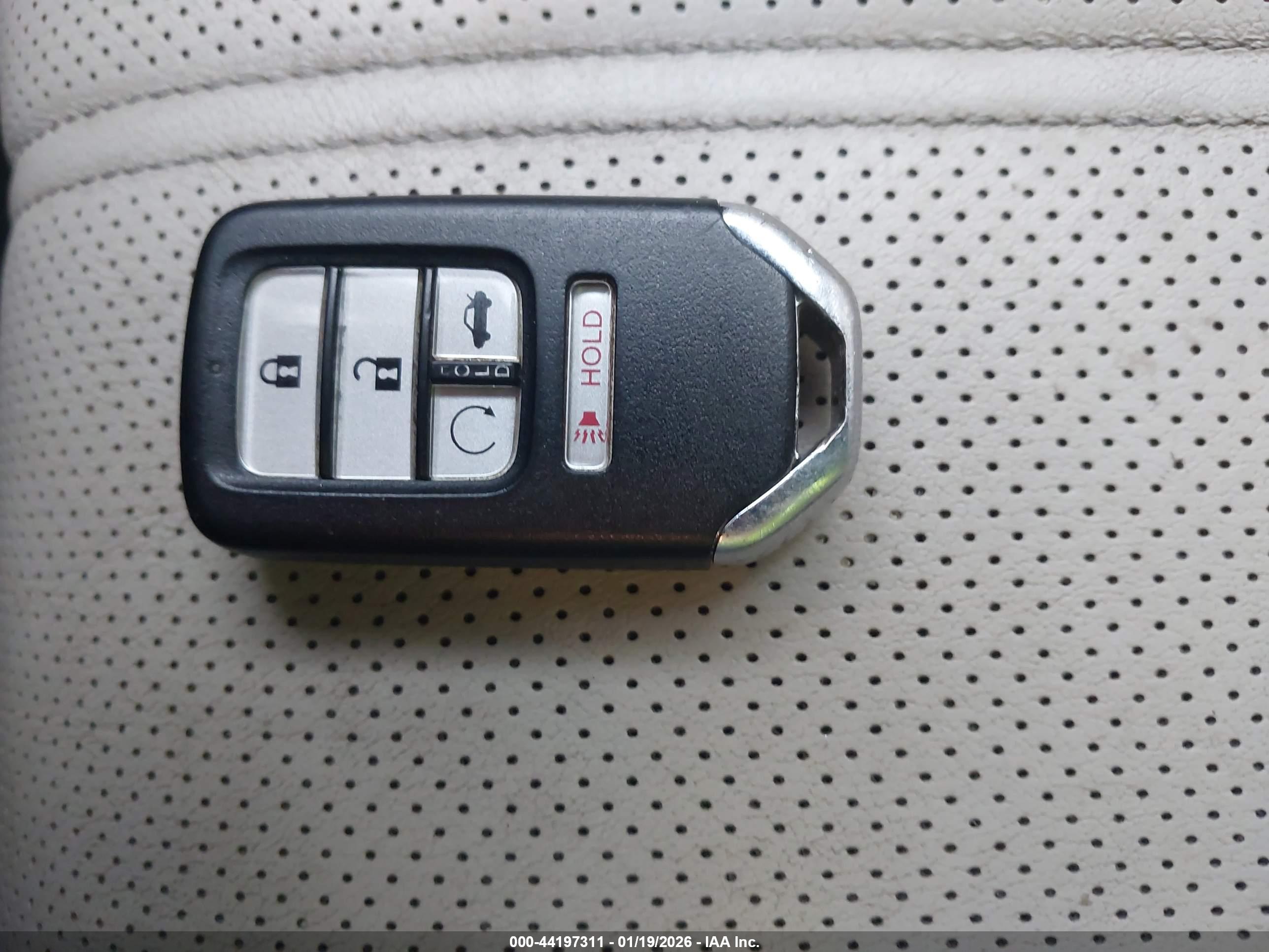 HONDA INSIGHT image 11
