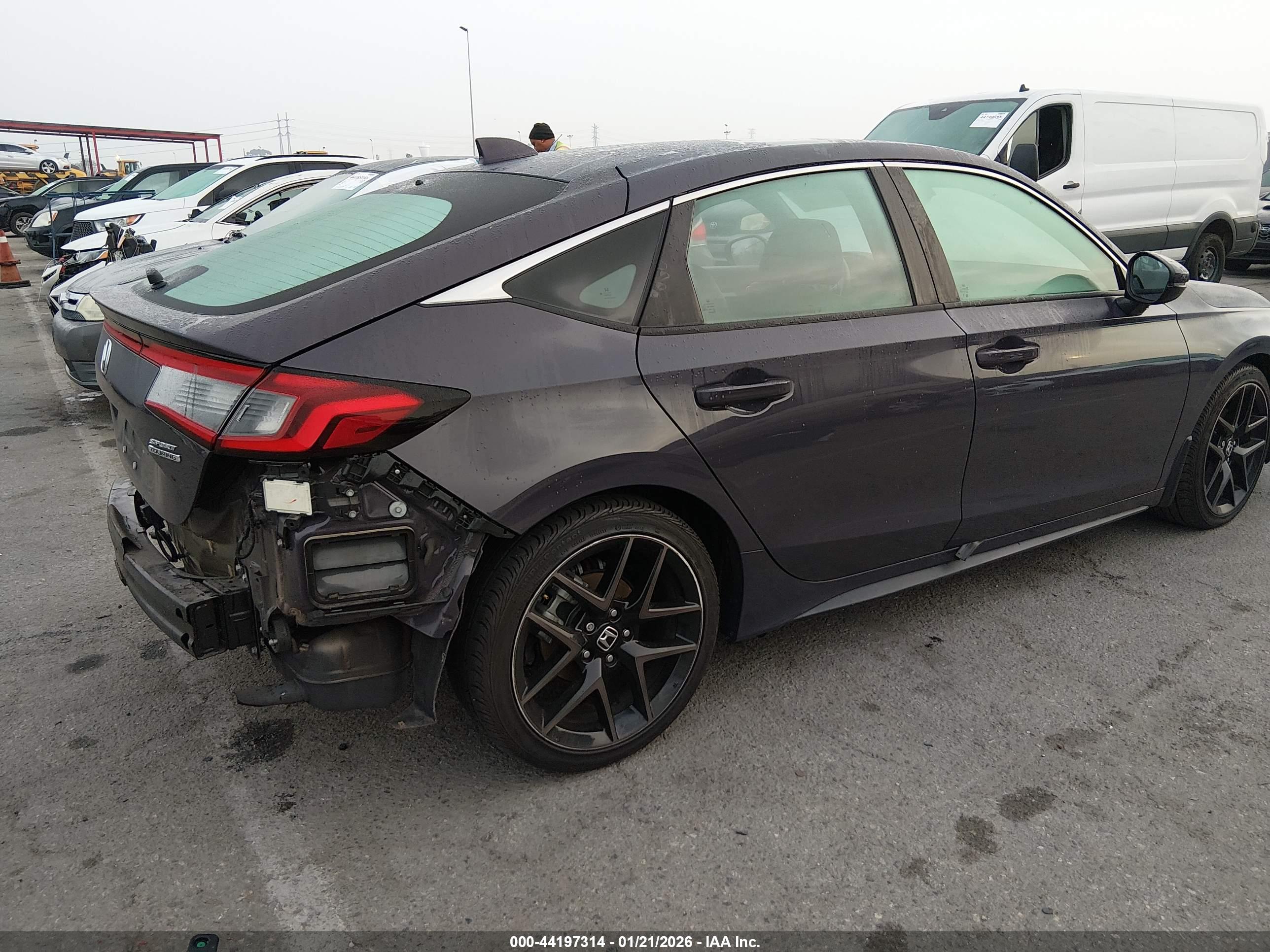 HONDA CIVIC image 4