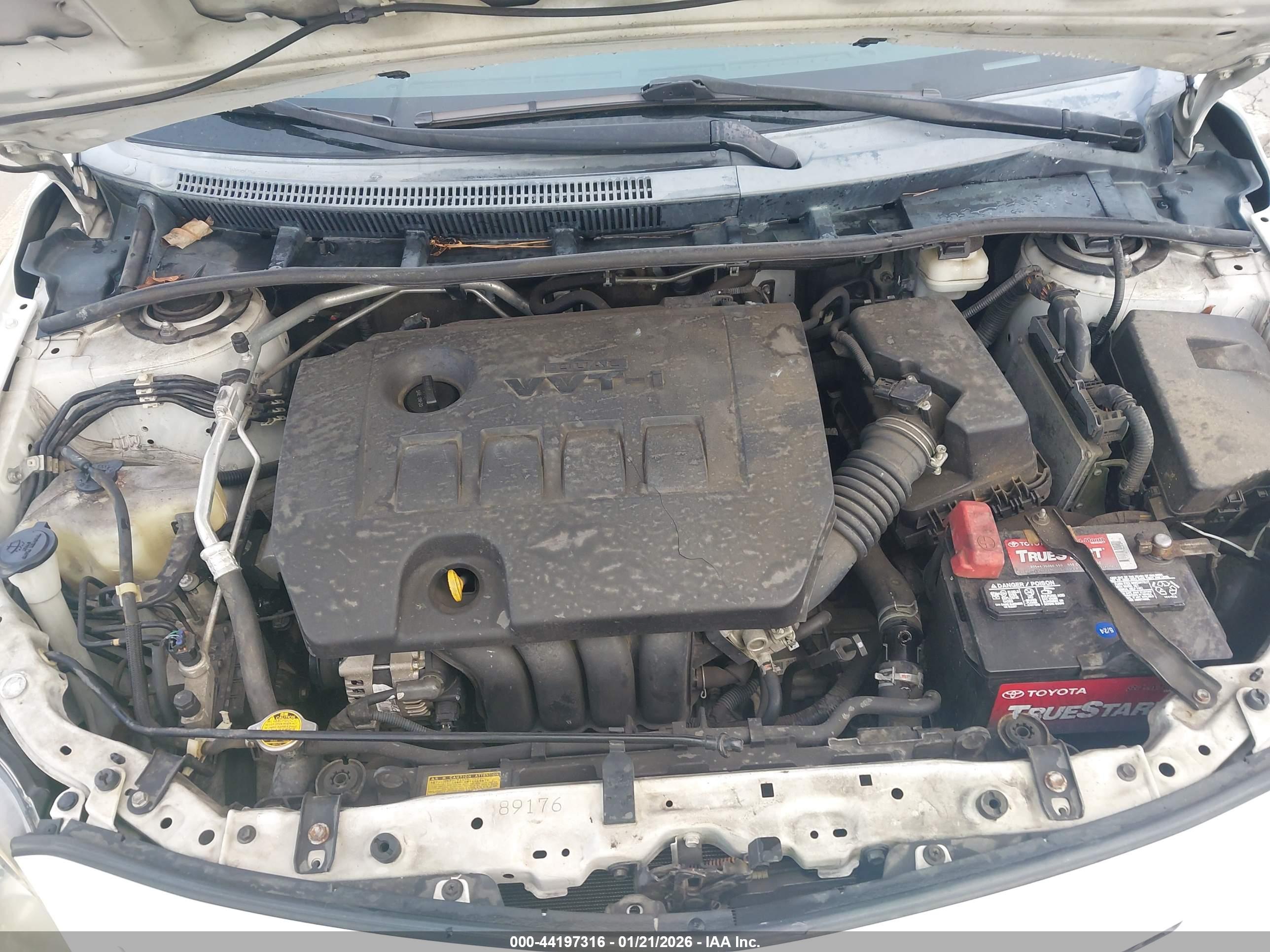 TOYOTA COROLLA image 10