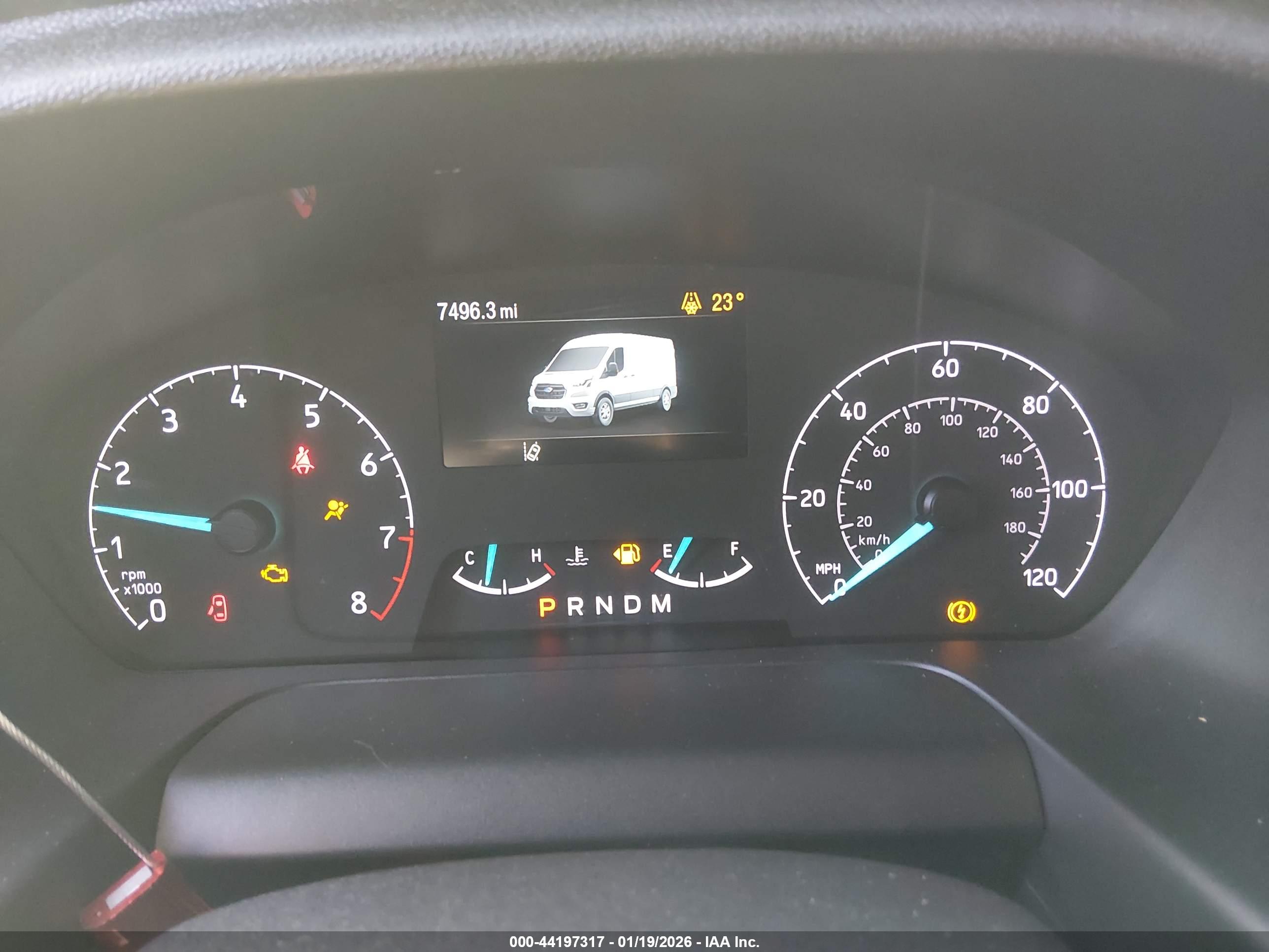 FORD TRANSIT-150 image 7