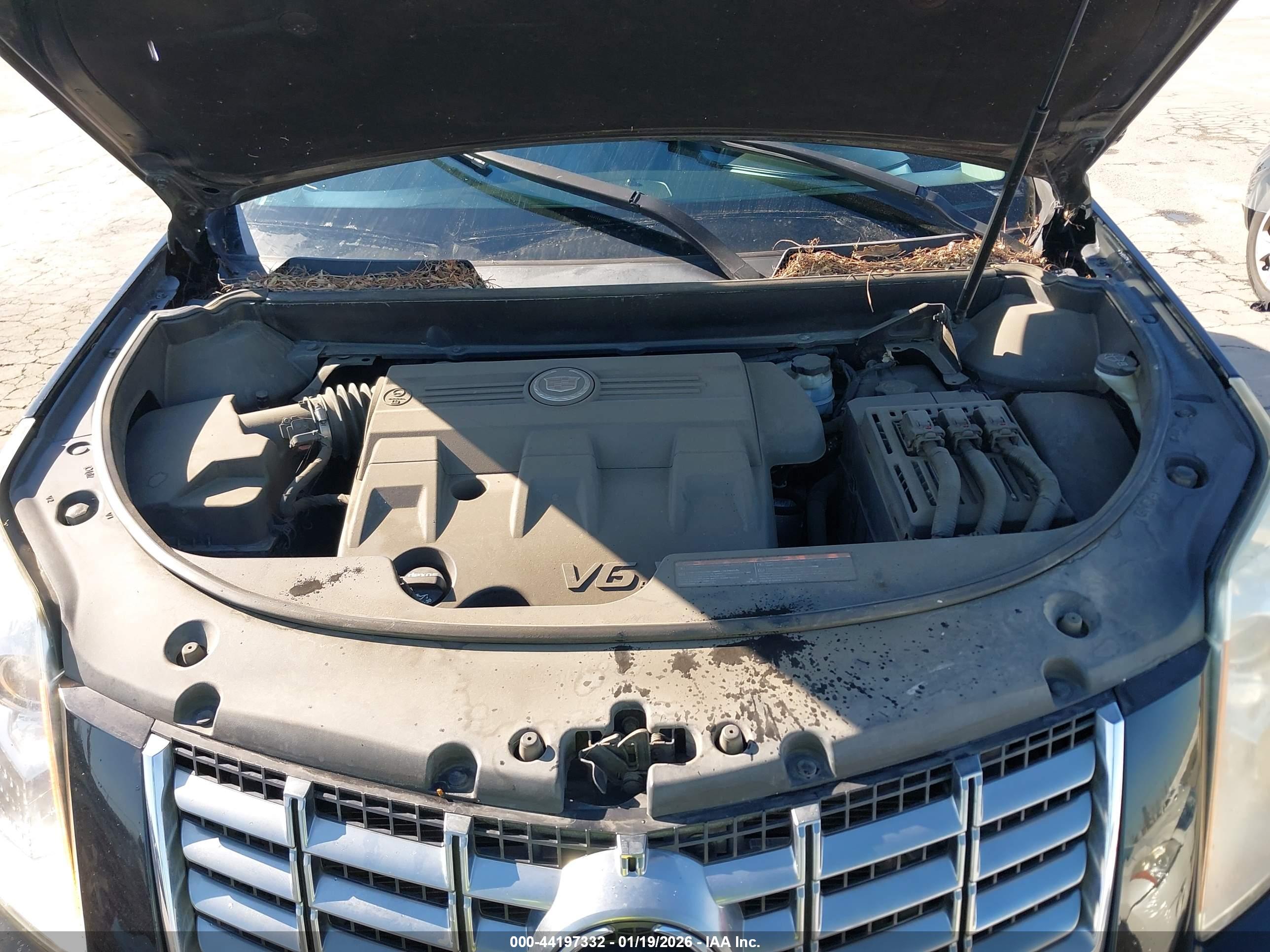CADILLAC SRX image 10