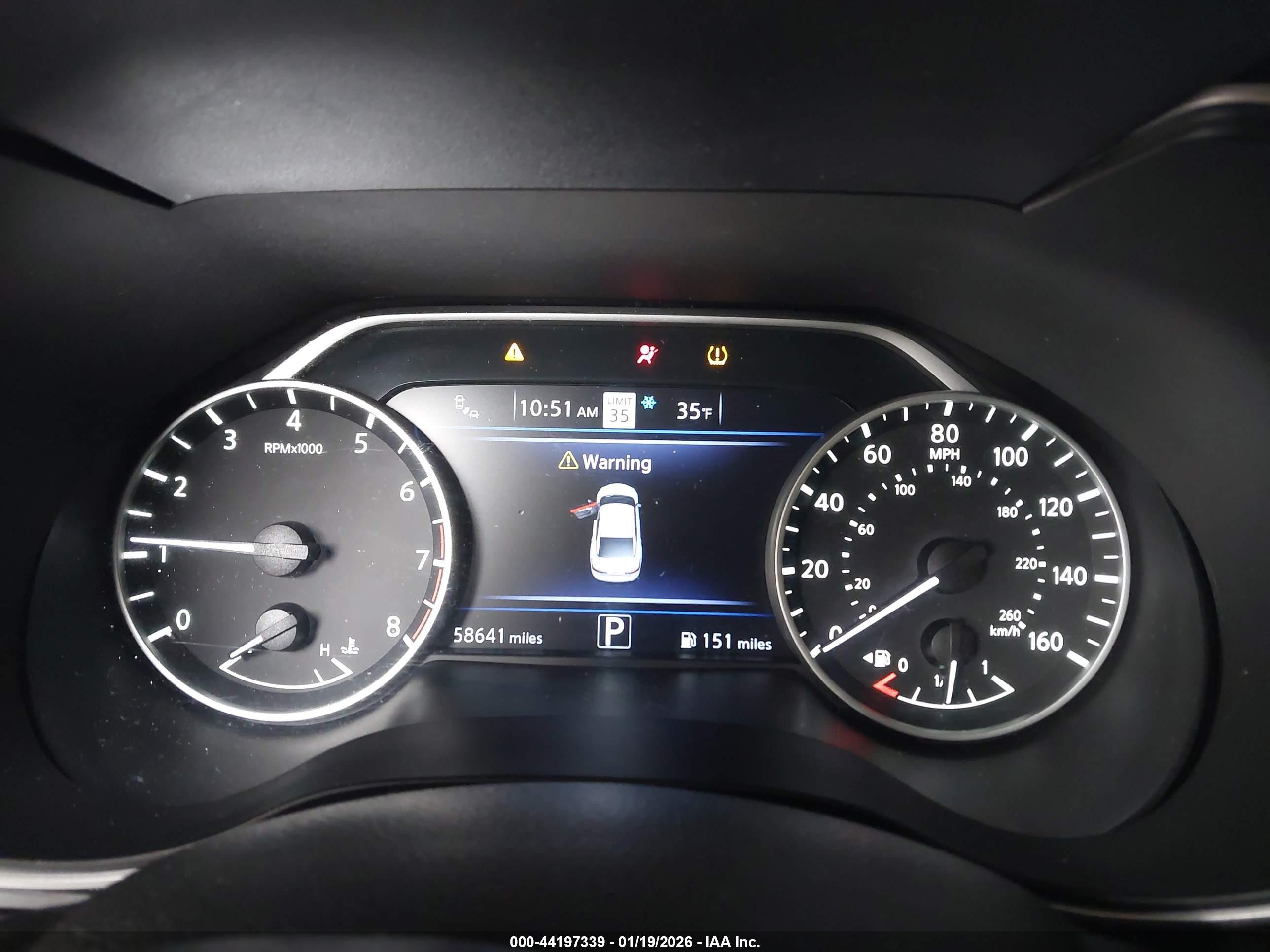 NISSAN MAXIMA image 7
