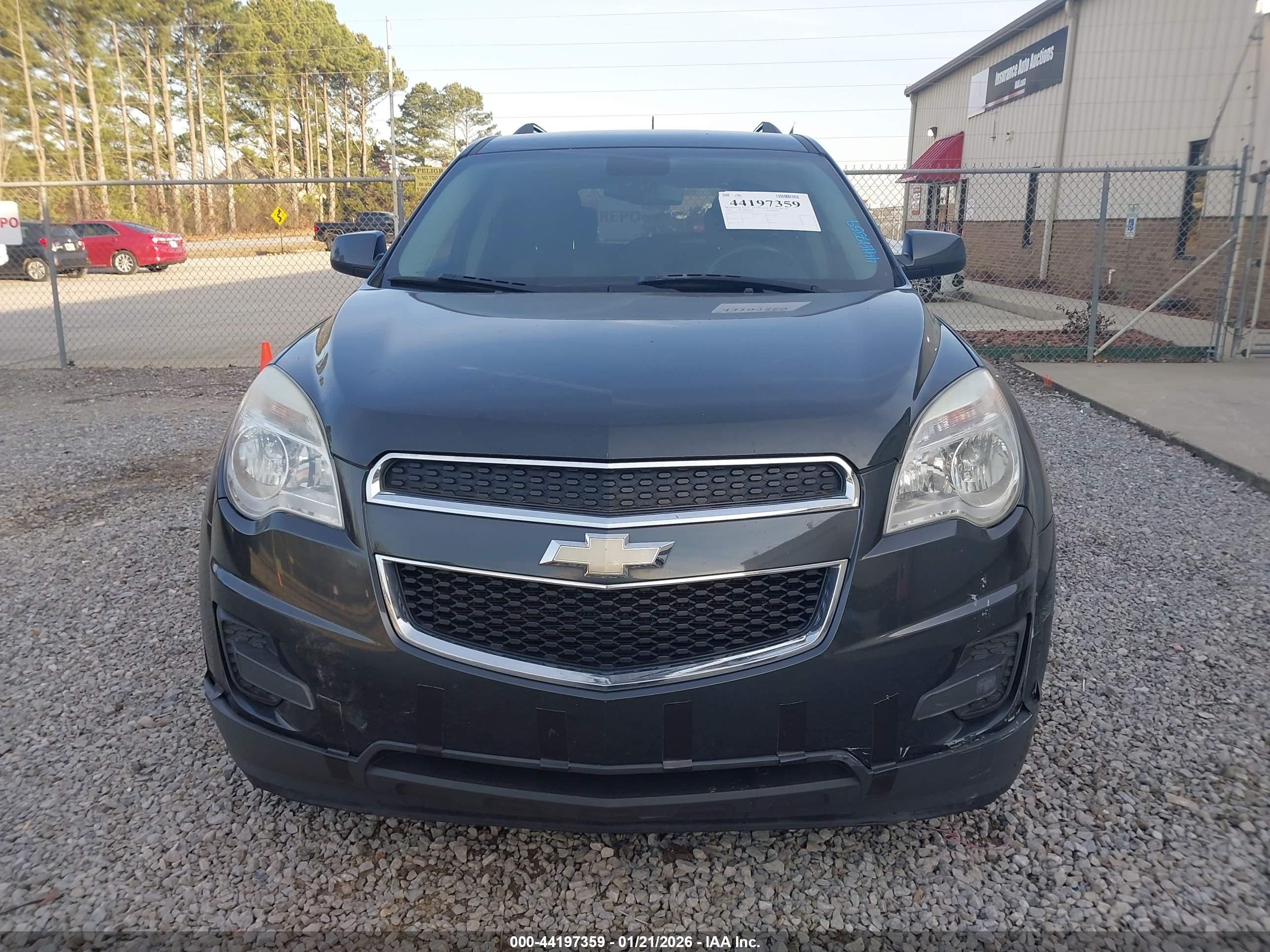 CHEVROLET EQUINOX image 6