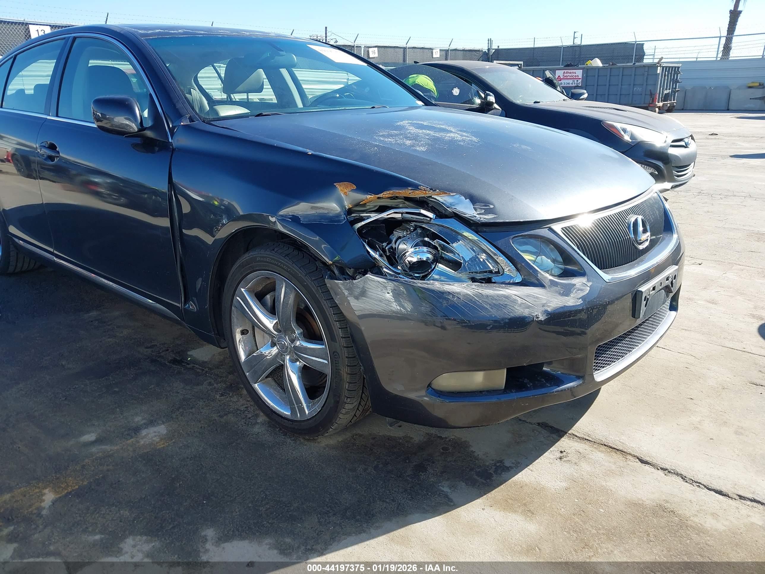 LEXUS GS image 6