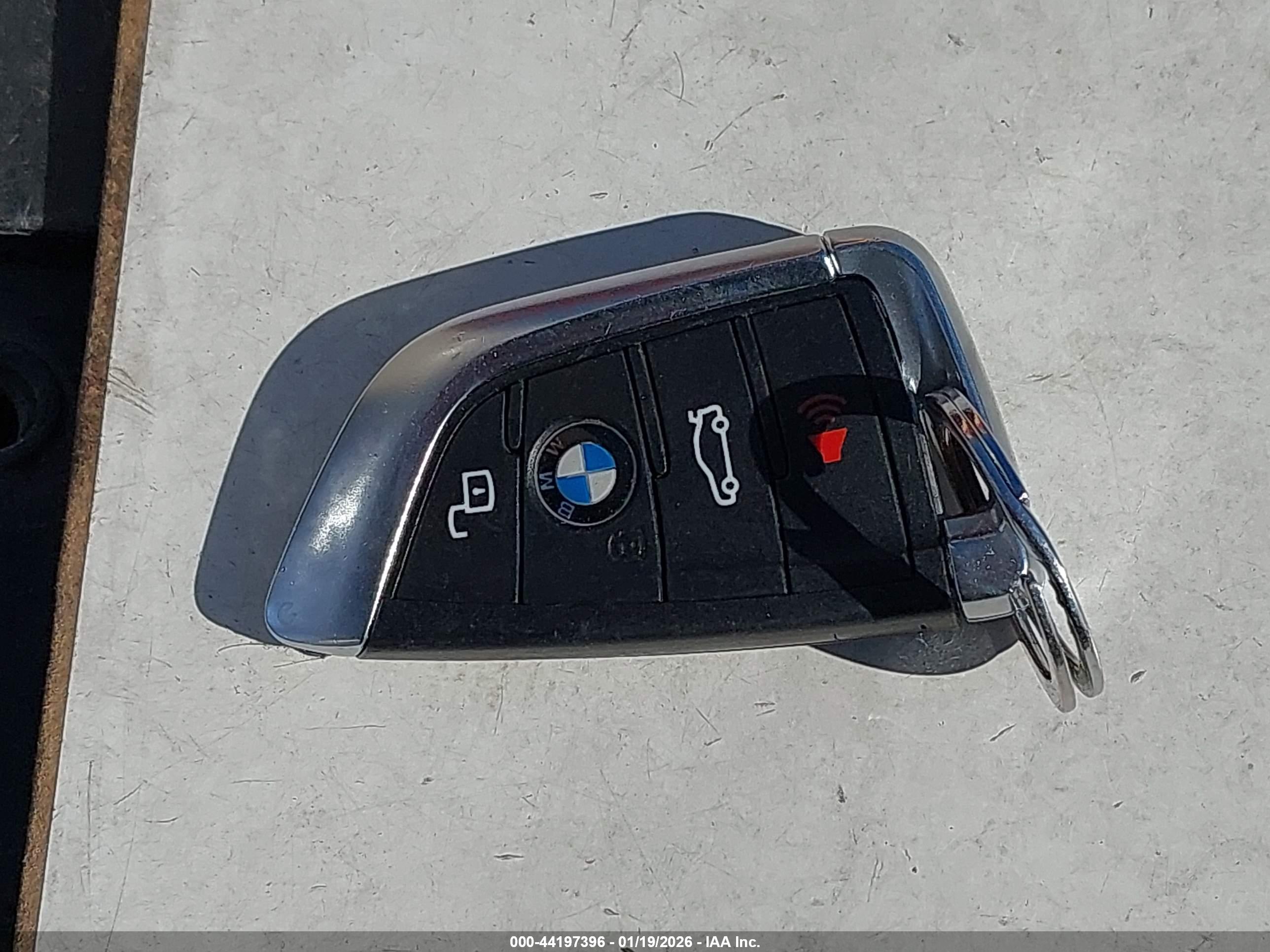 BMW 330I image 11