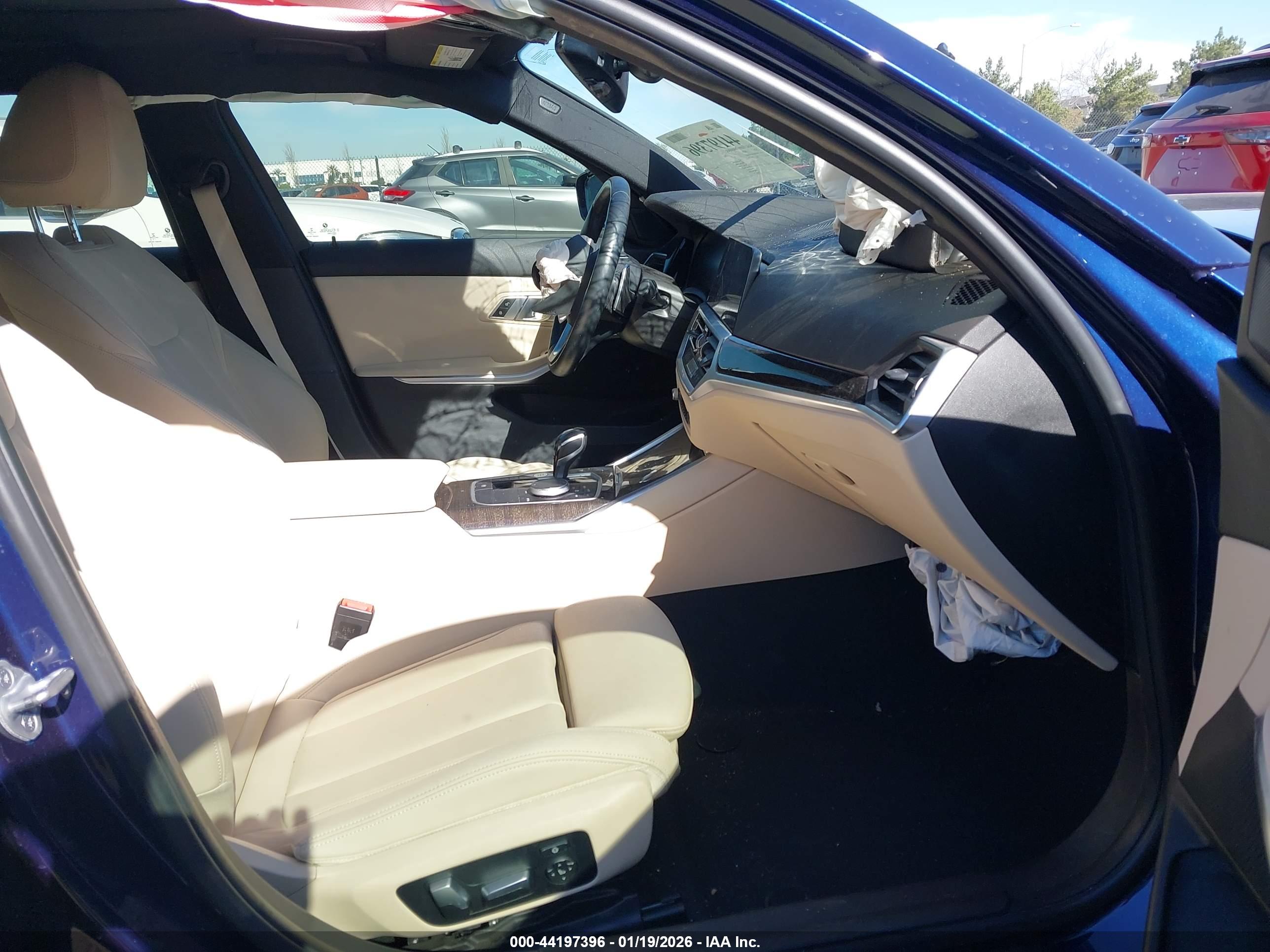 BMW 330I image 5
