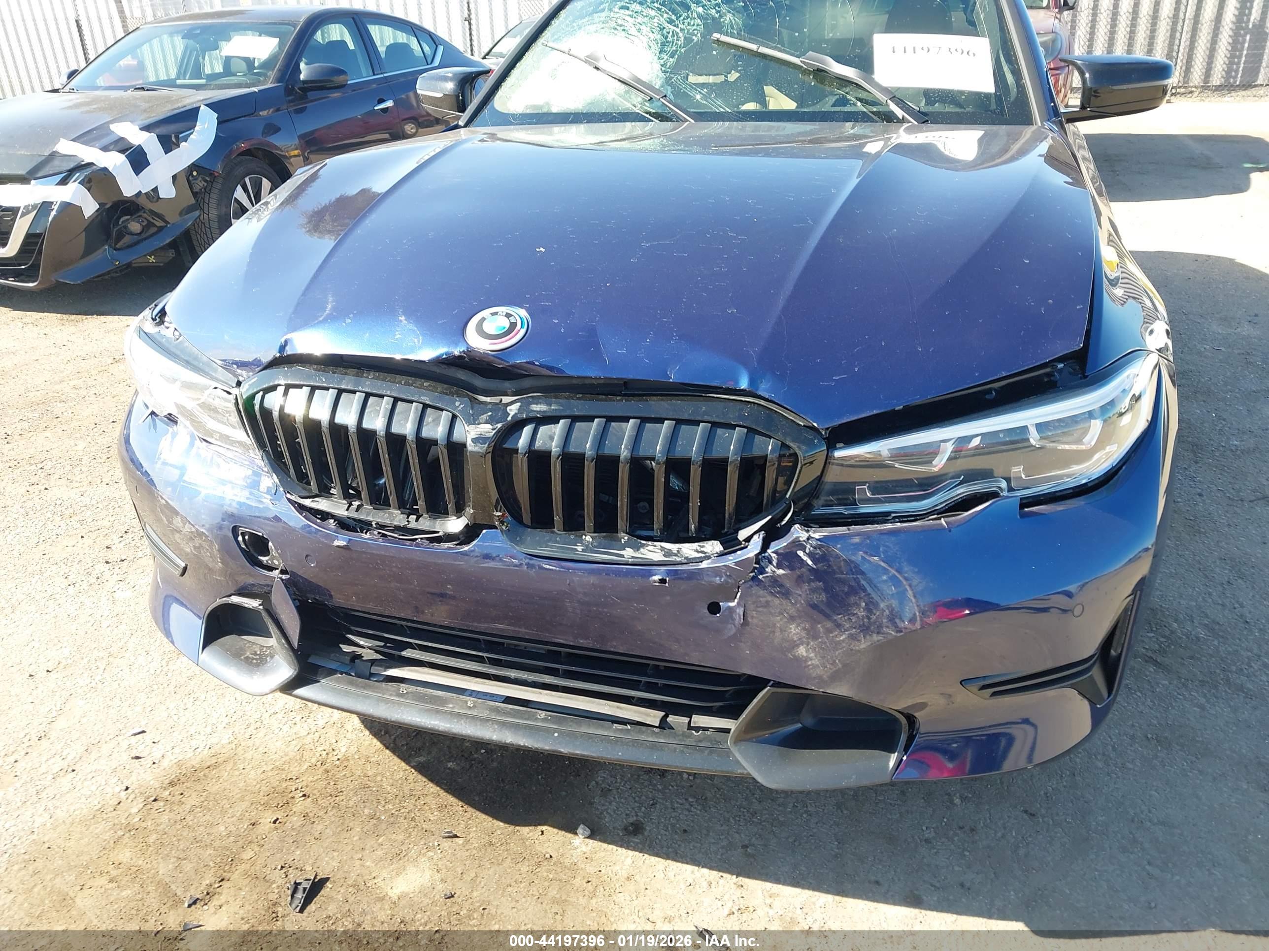 BMW 330I image 6