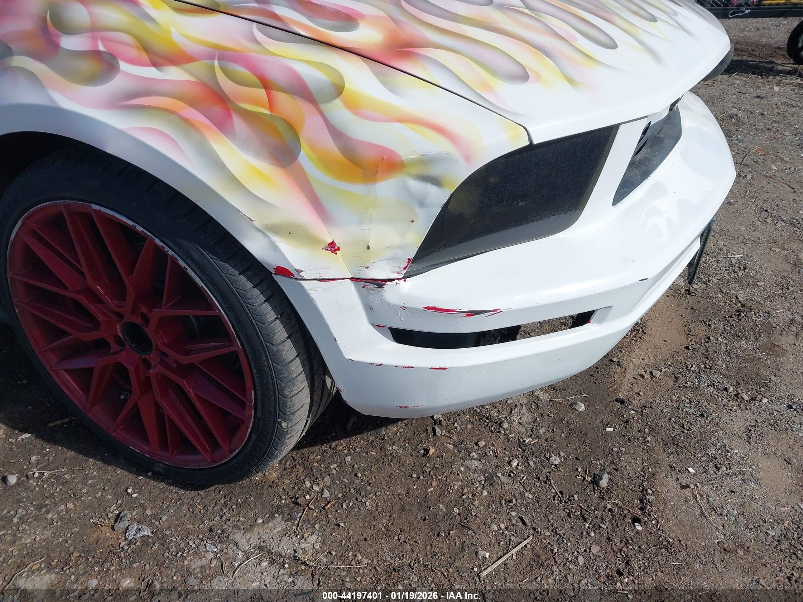 FORD MUSTANG image 6