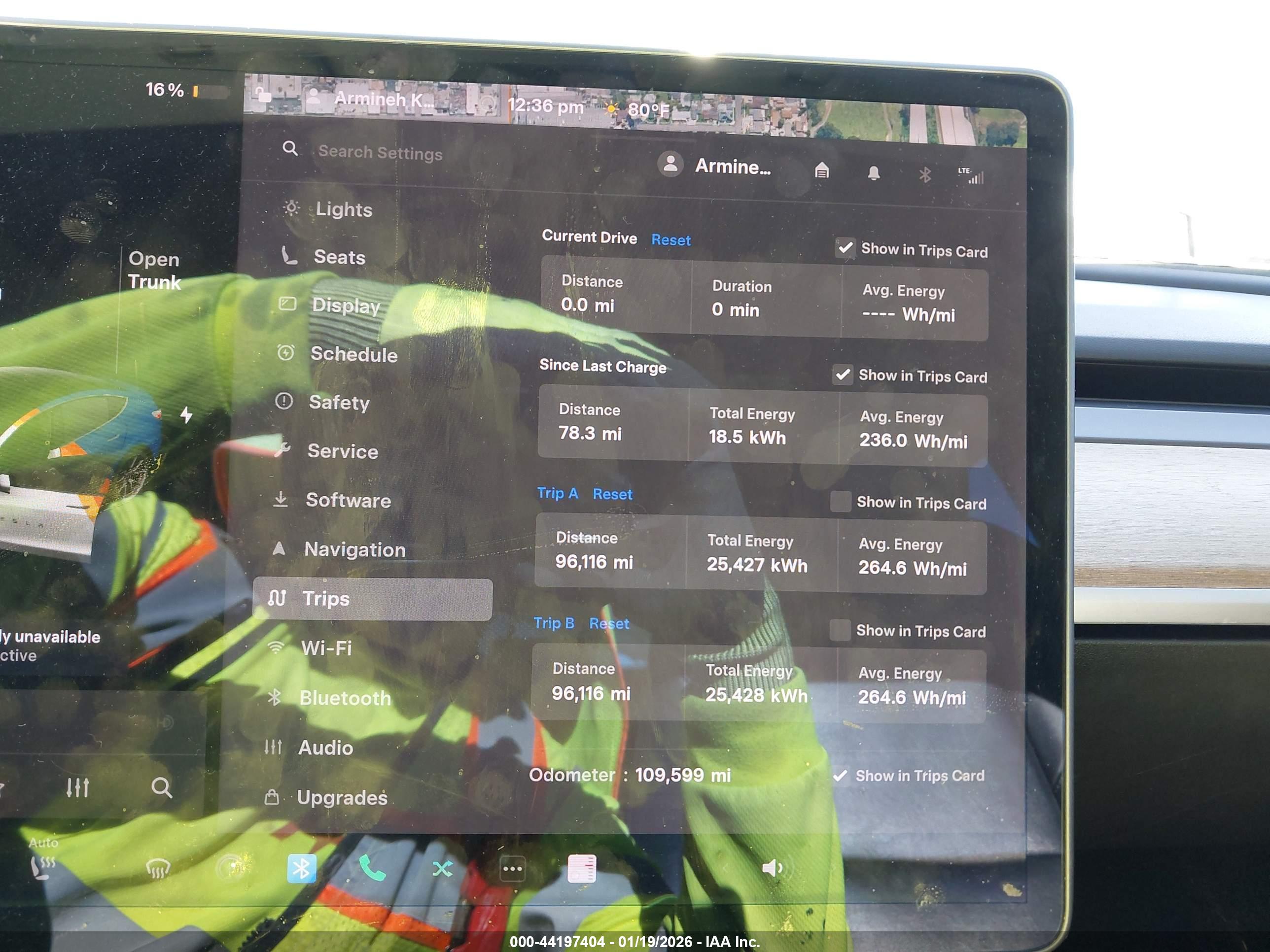 TESLA MODEL image 7