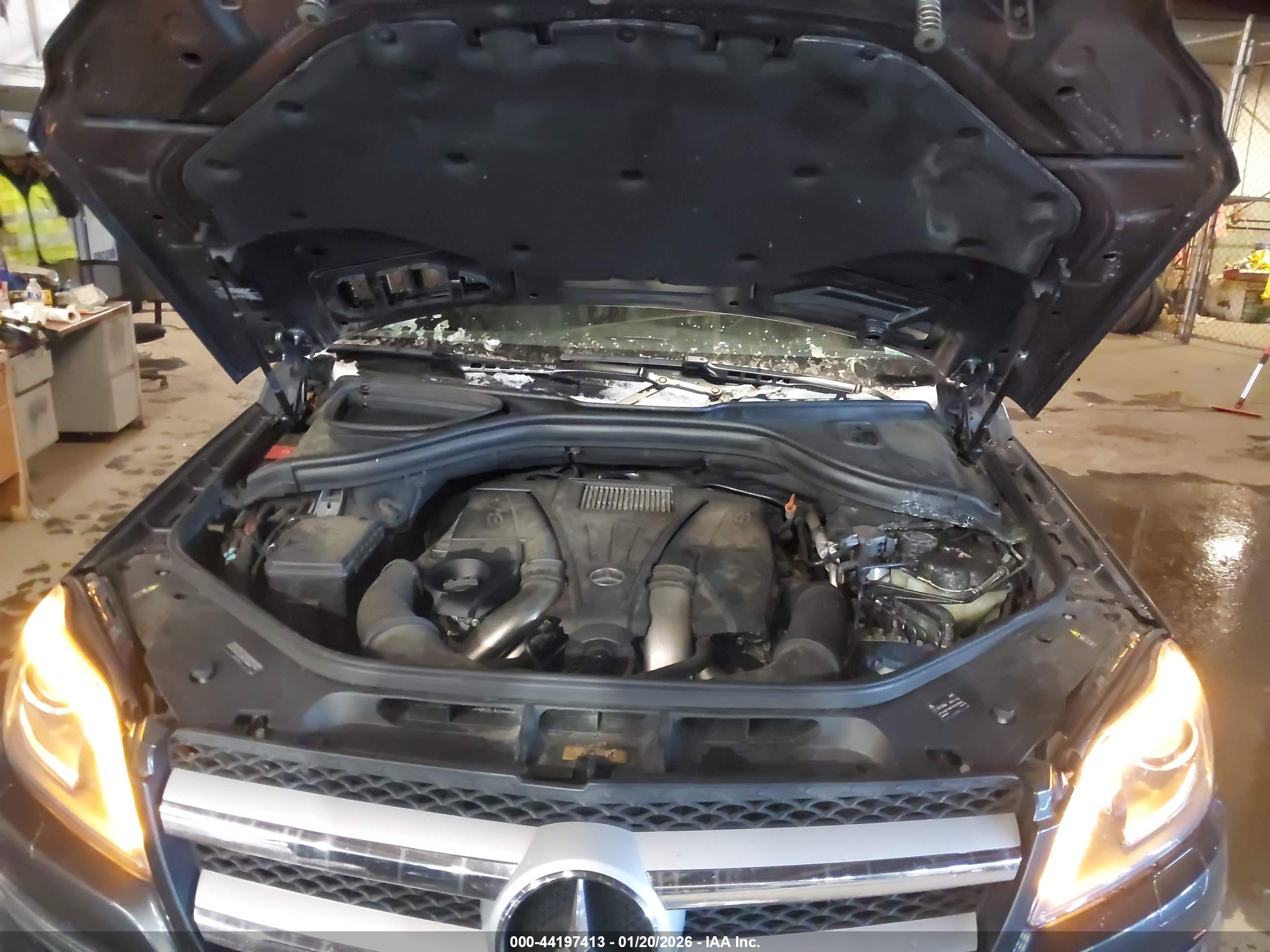 MERCEDES-BENZ GL image 10