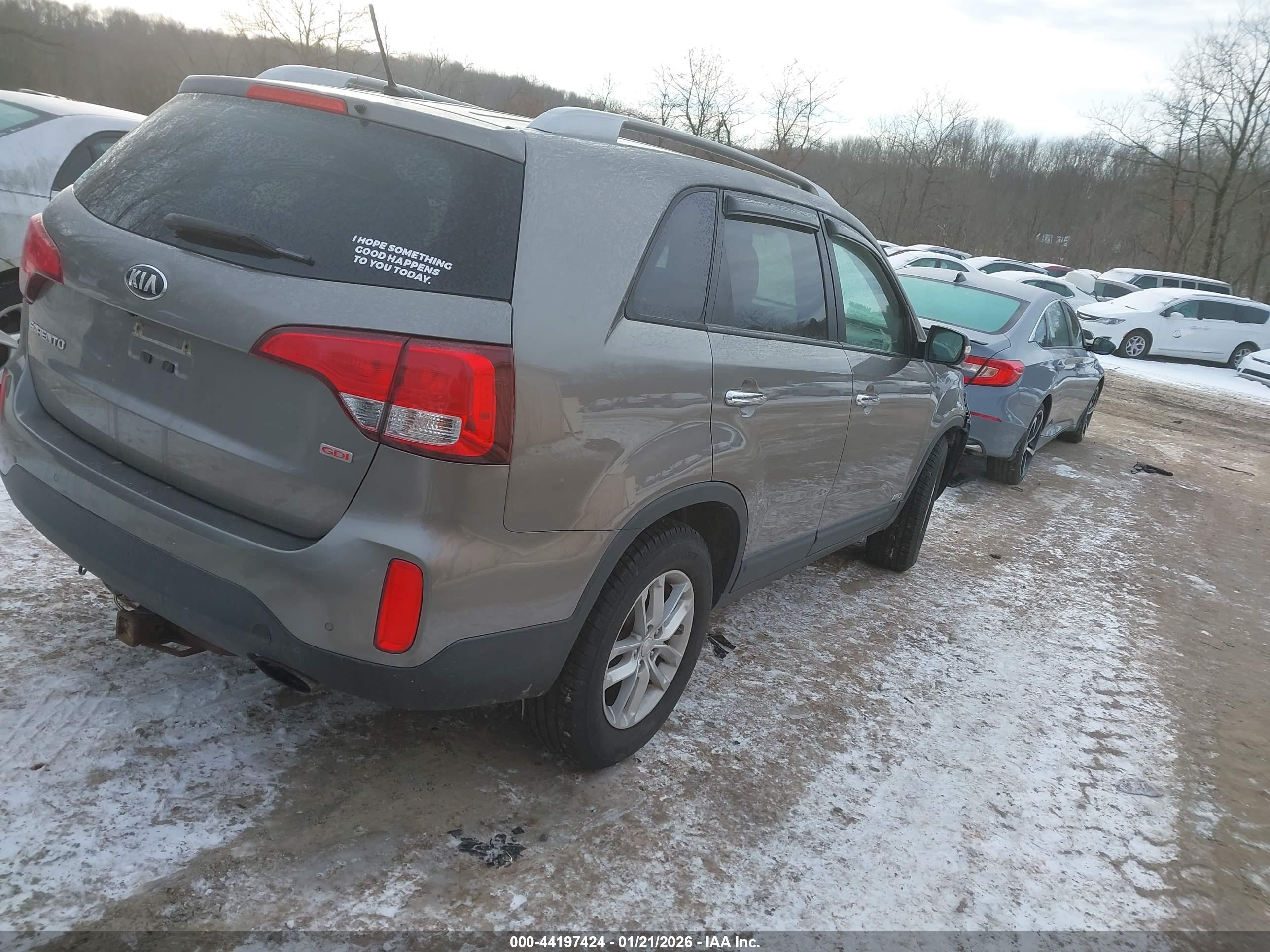 KIA SORENTO image 4
