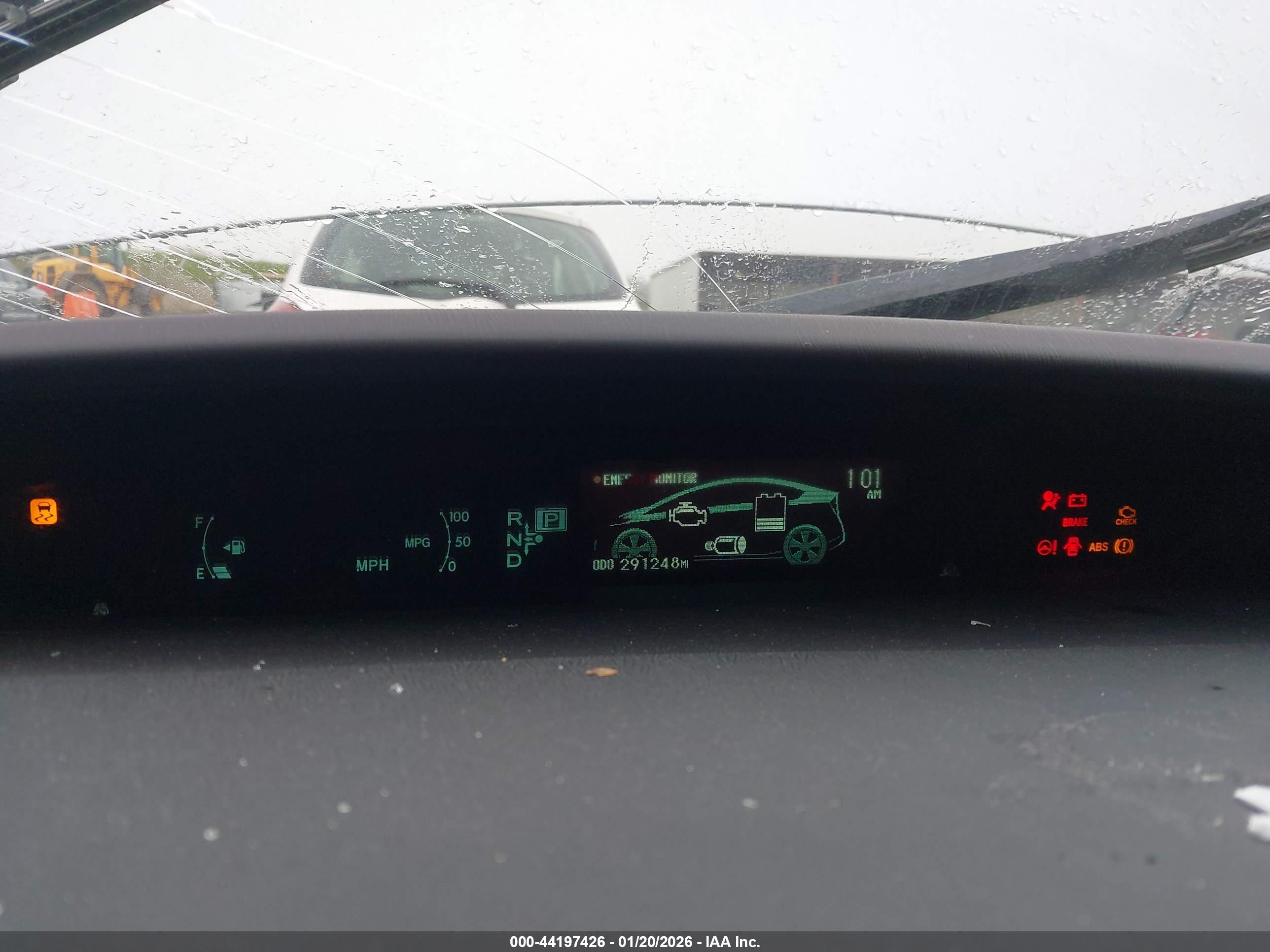 TOYOTA PRIUS image 7