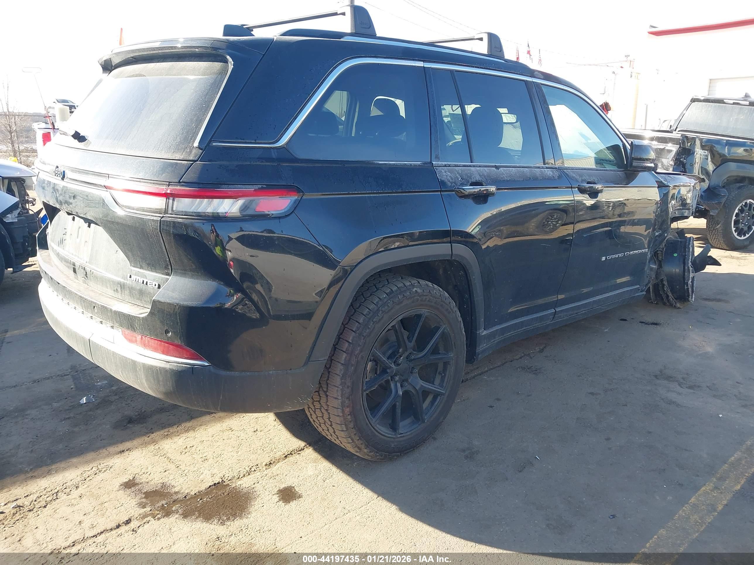 JEEP GRAND image 4