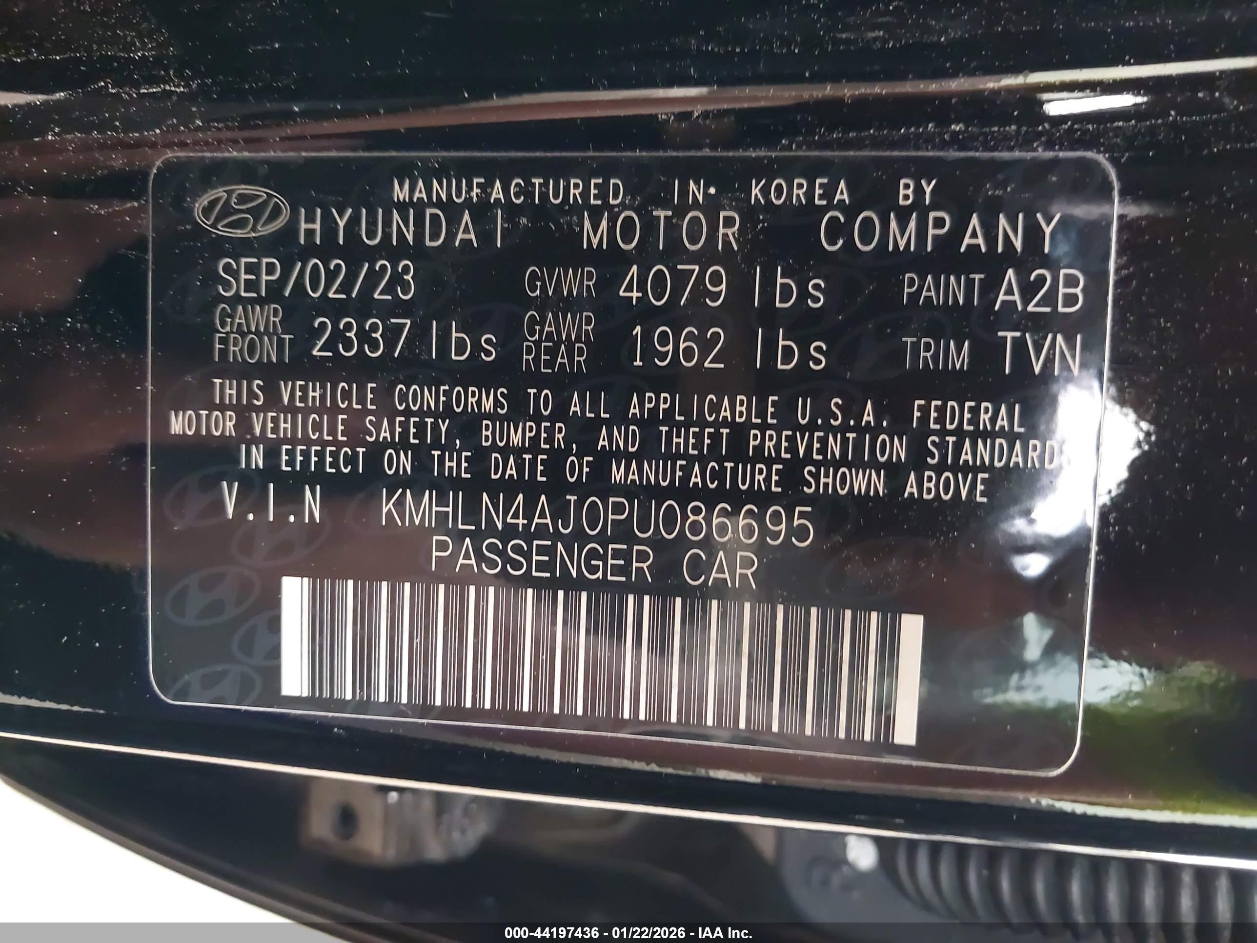 HYUNDAI ELANTRA image 9