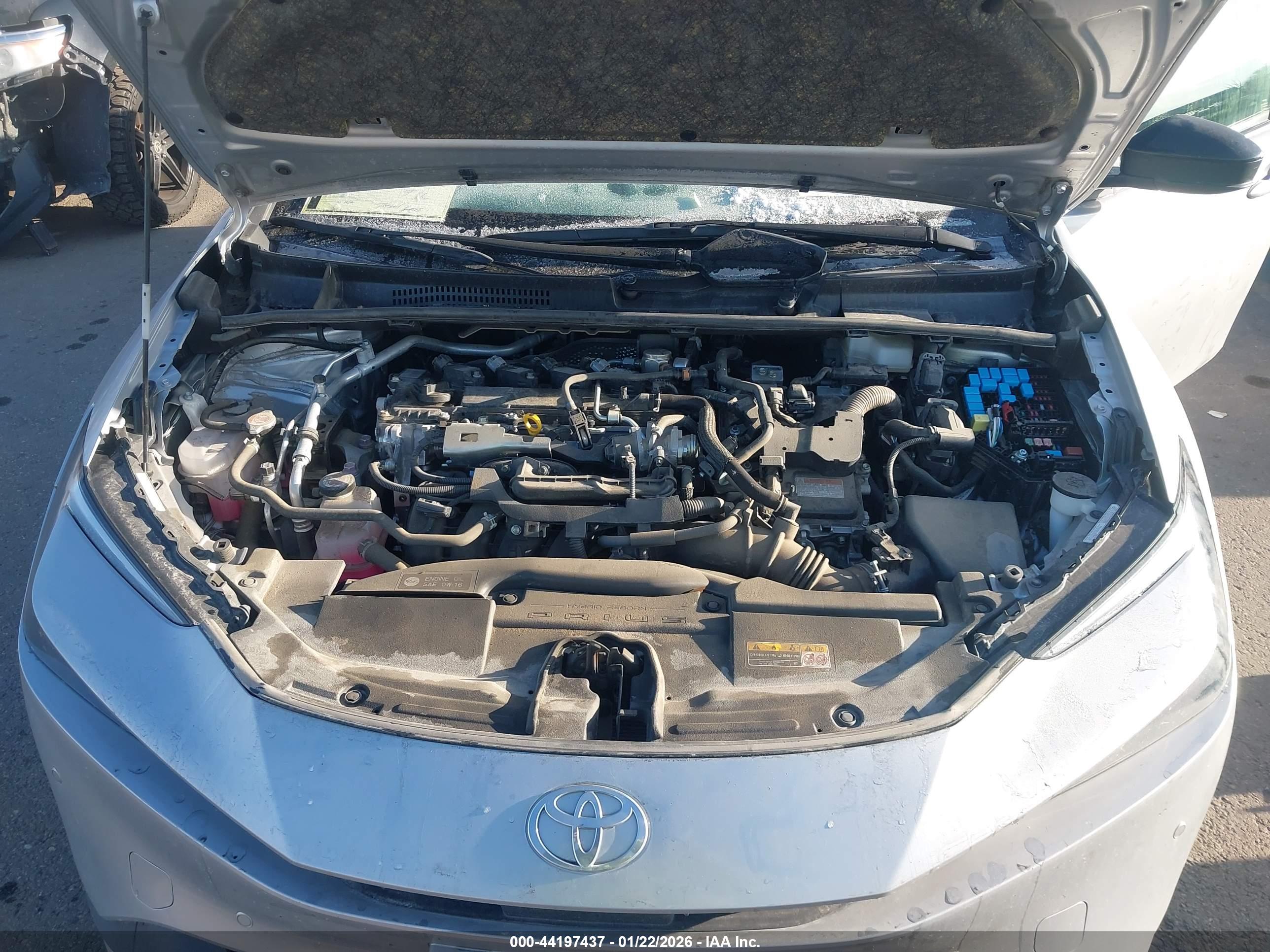 TOYOTA PRIUS image 10