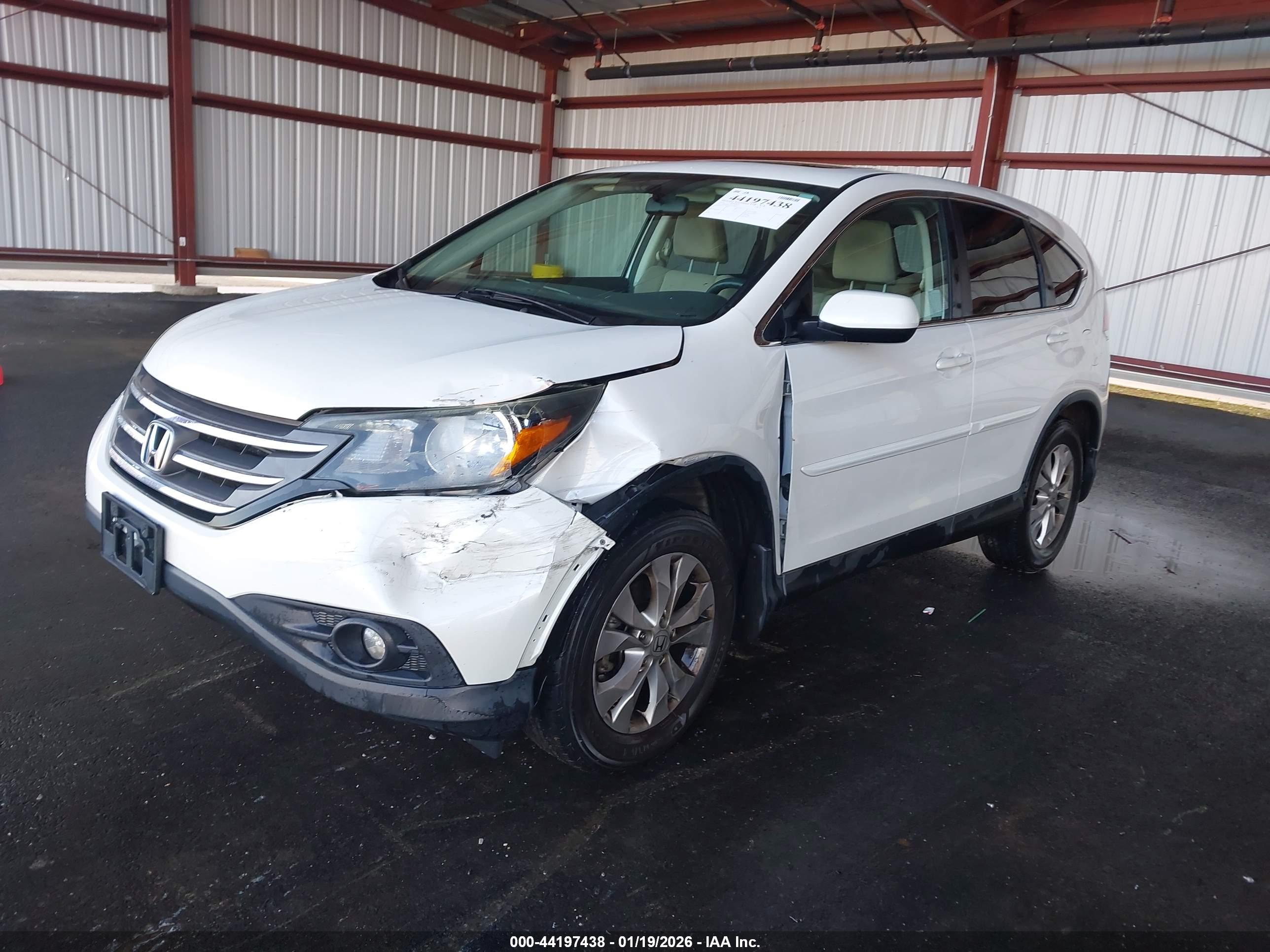 HONDA CR-V image 2