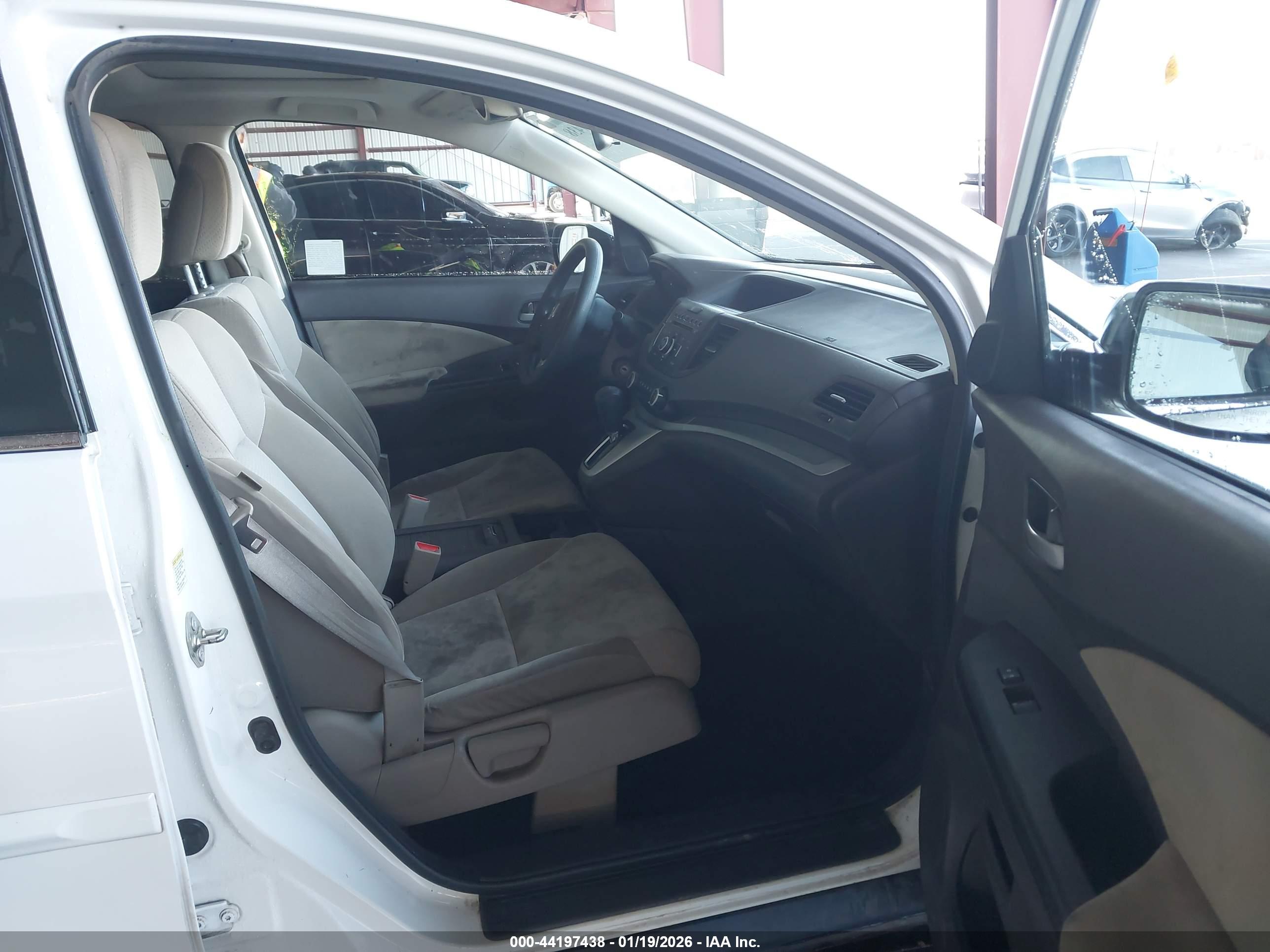 HONDA CR-V image 5