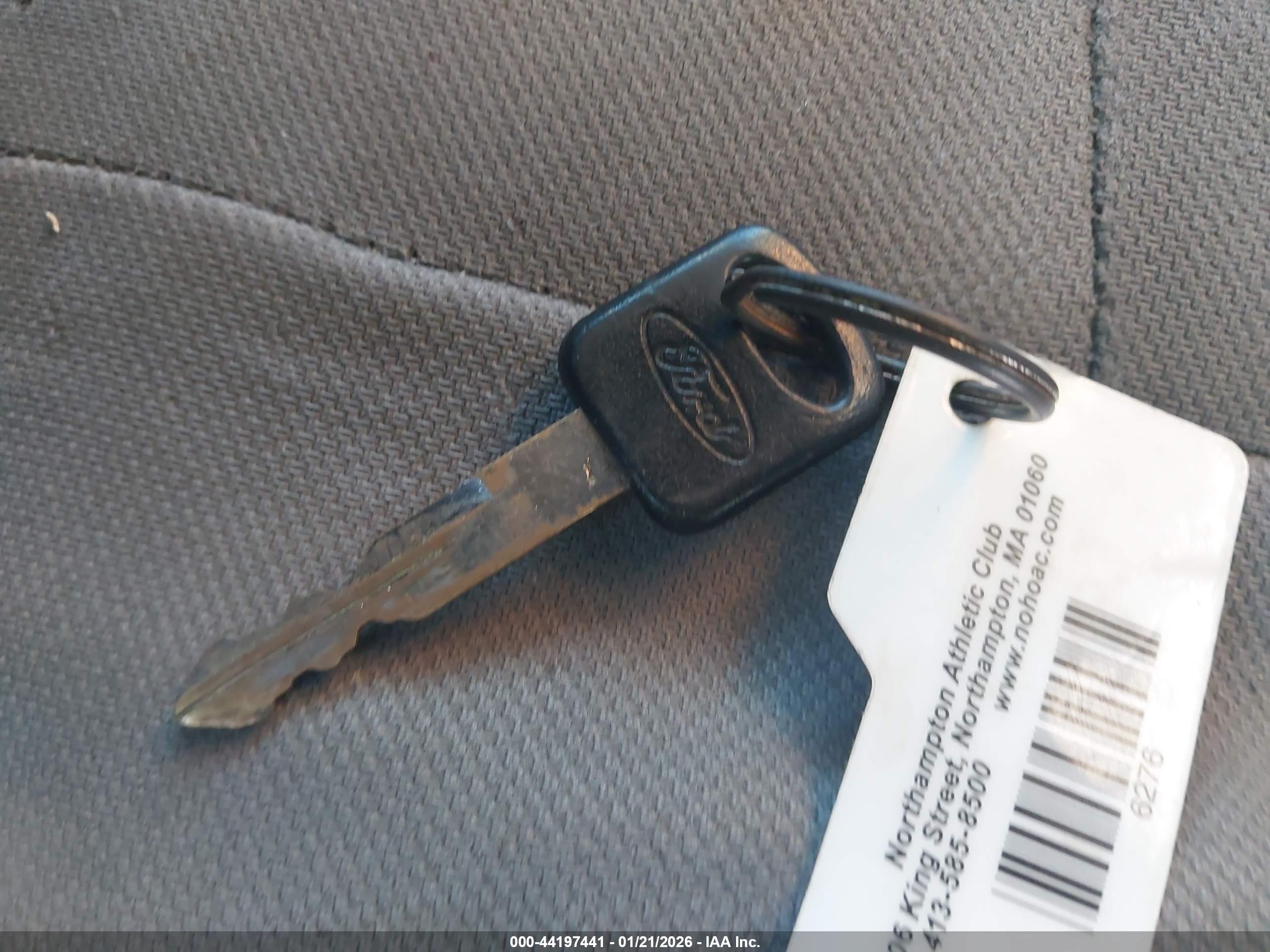 FORD E-250 image 11