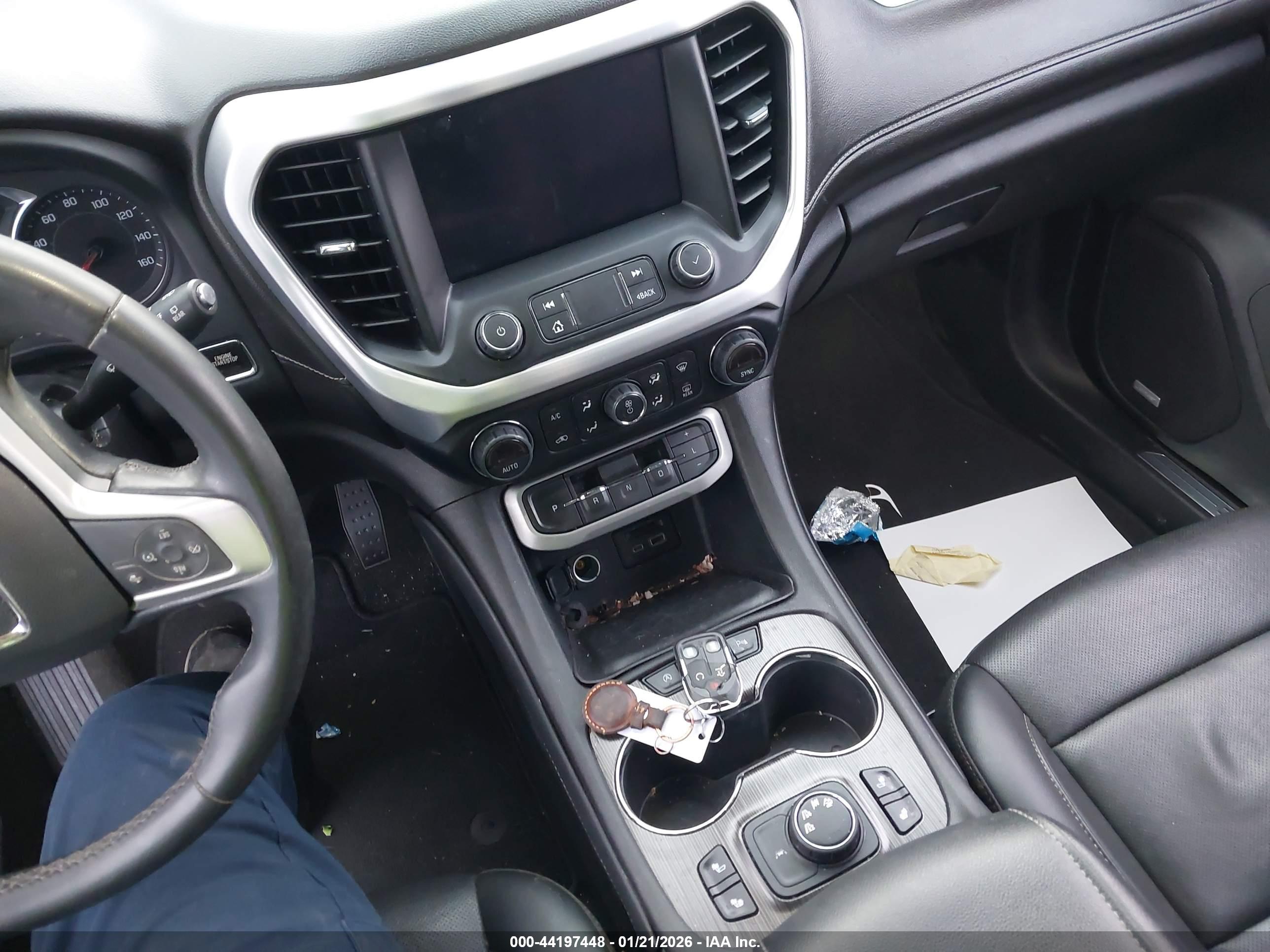 GMC ACADIA image 11