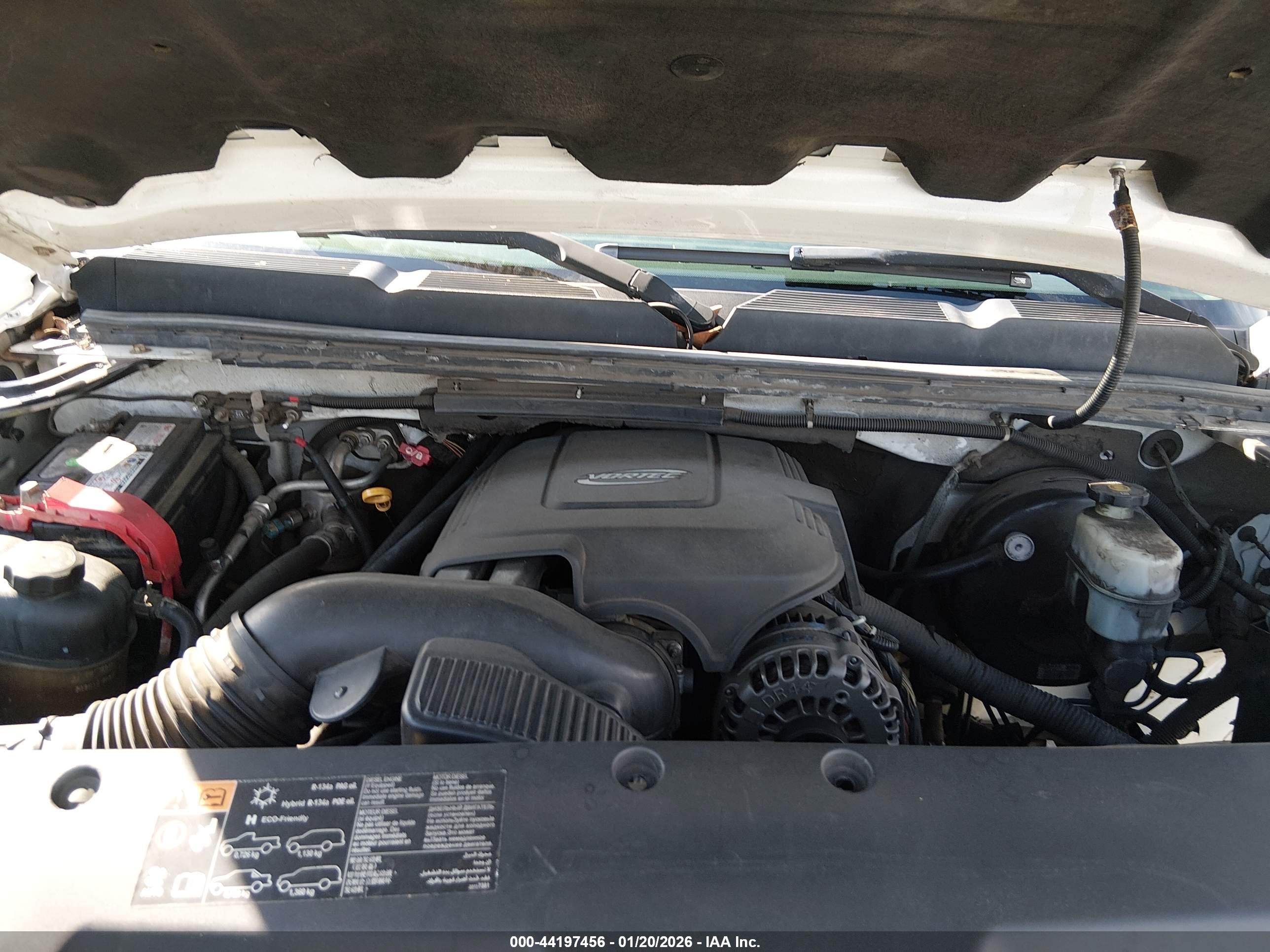 CHEVROLET SILVERADO image 10