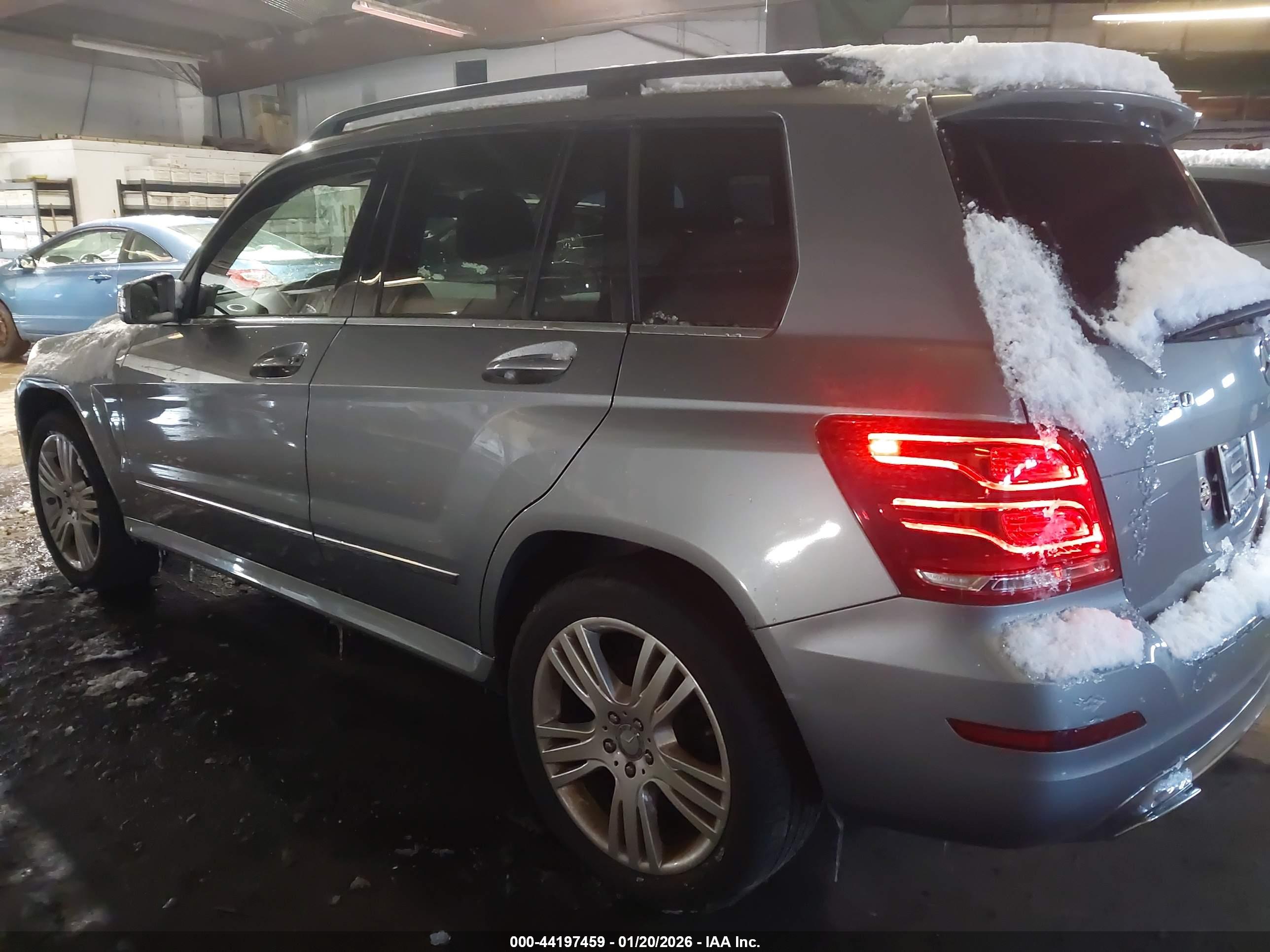 MERCEDES-BENZ GLK image 6