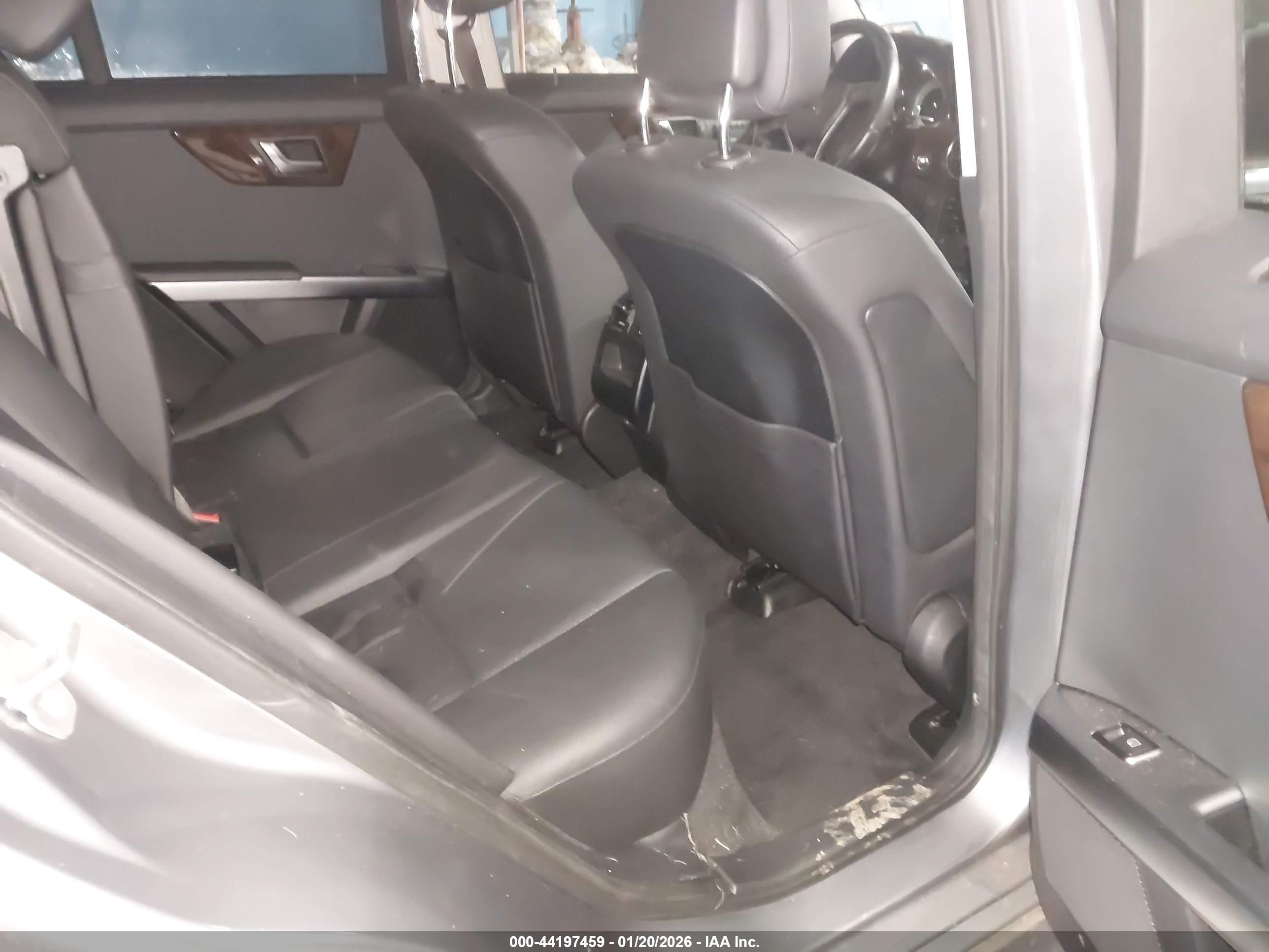 MERCEDES-BENZ GLK image 8