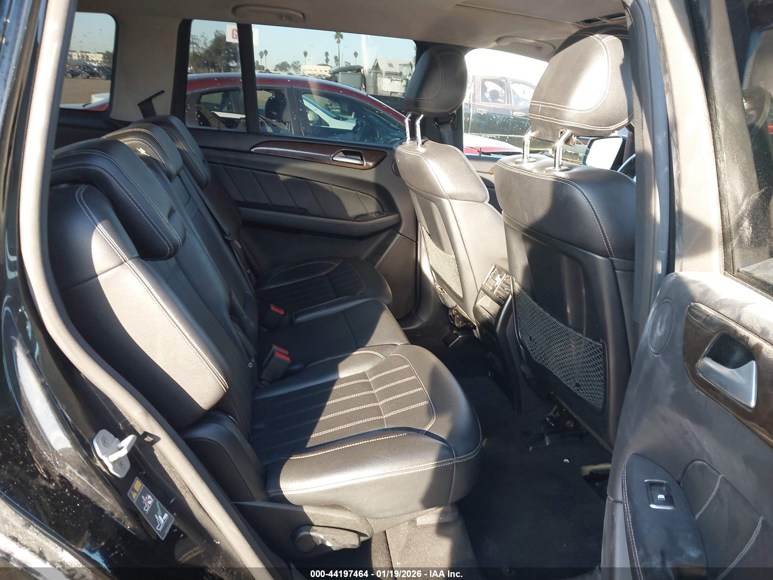 MERCEDES-BENZ GL image 8