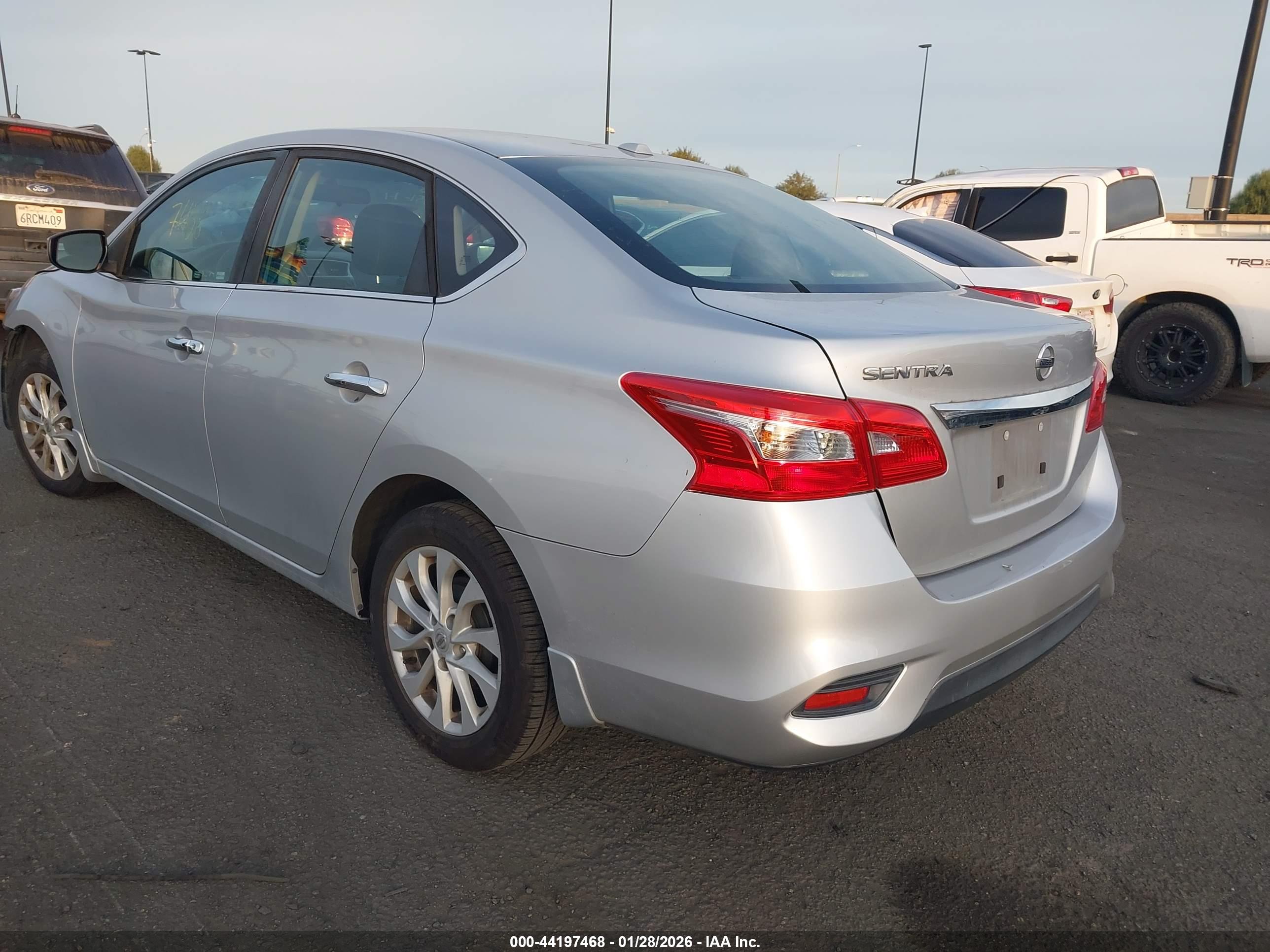NISSAN SENTRA image 3