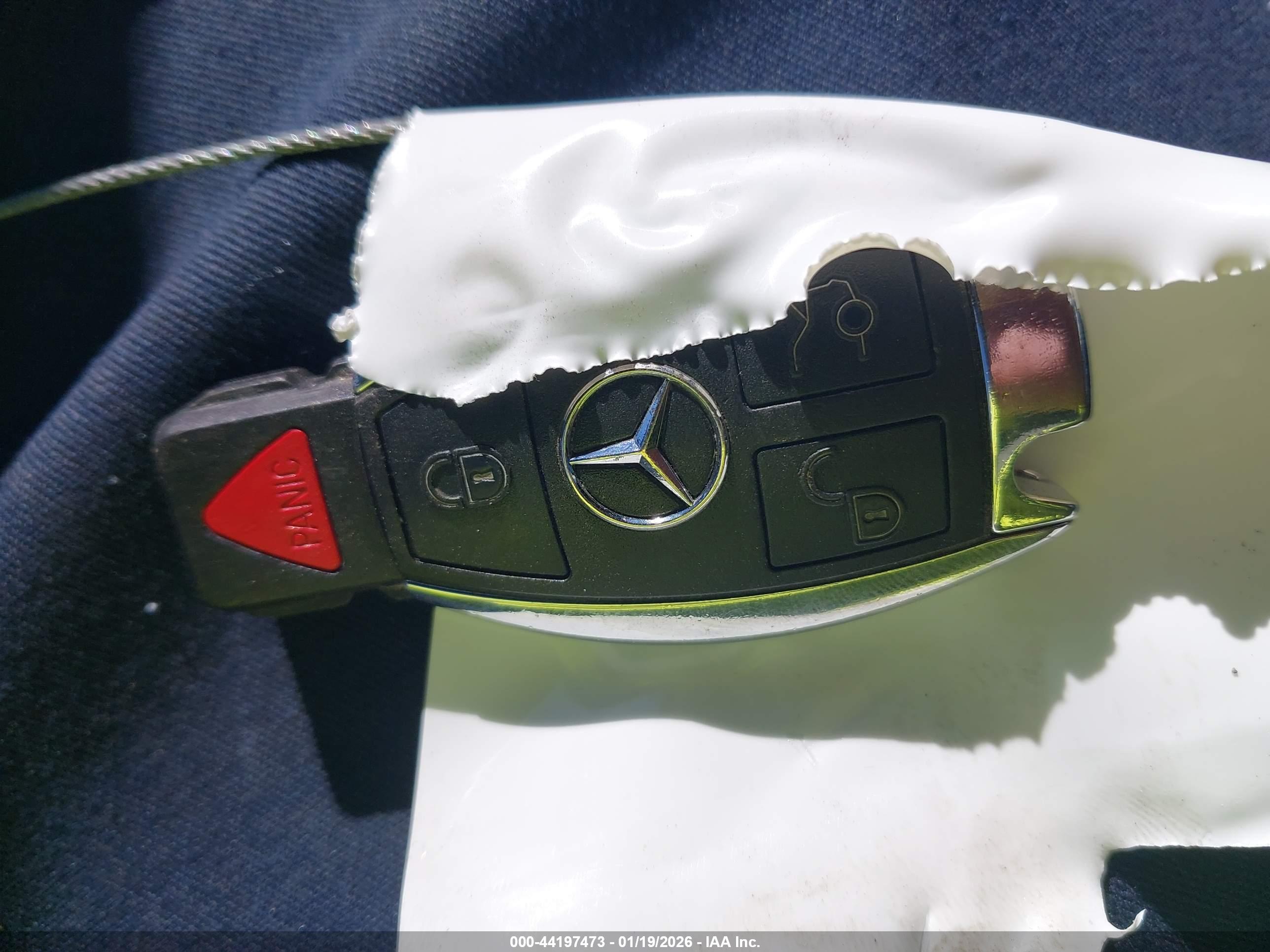 MERCEDES-BENZ C image 11