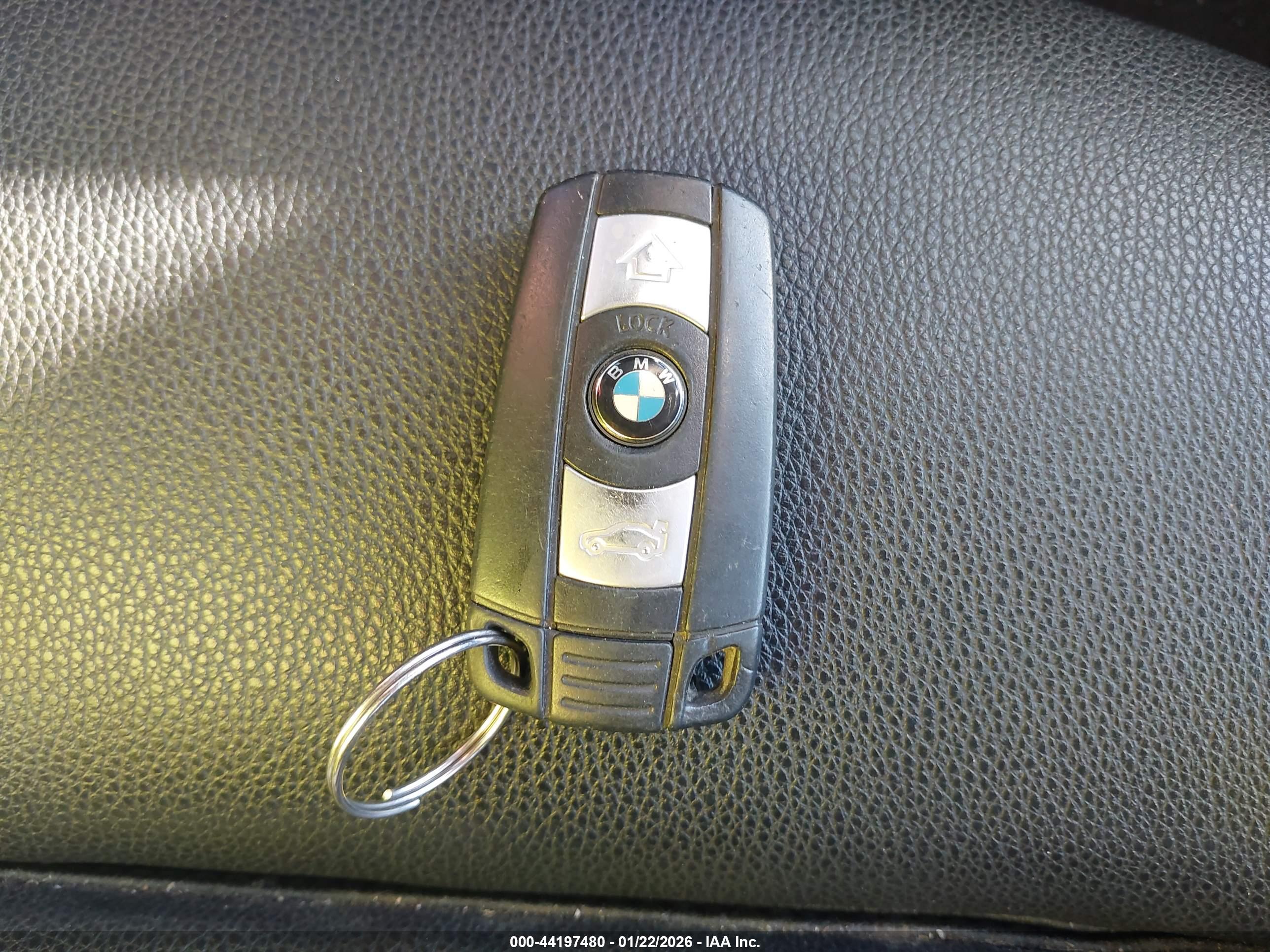 BMW 328I image 11