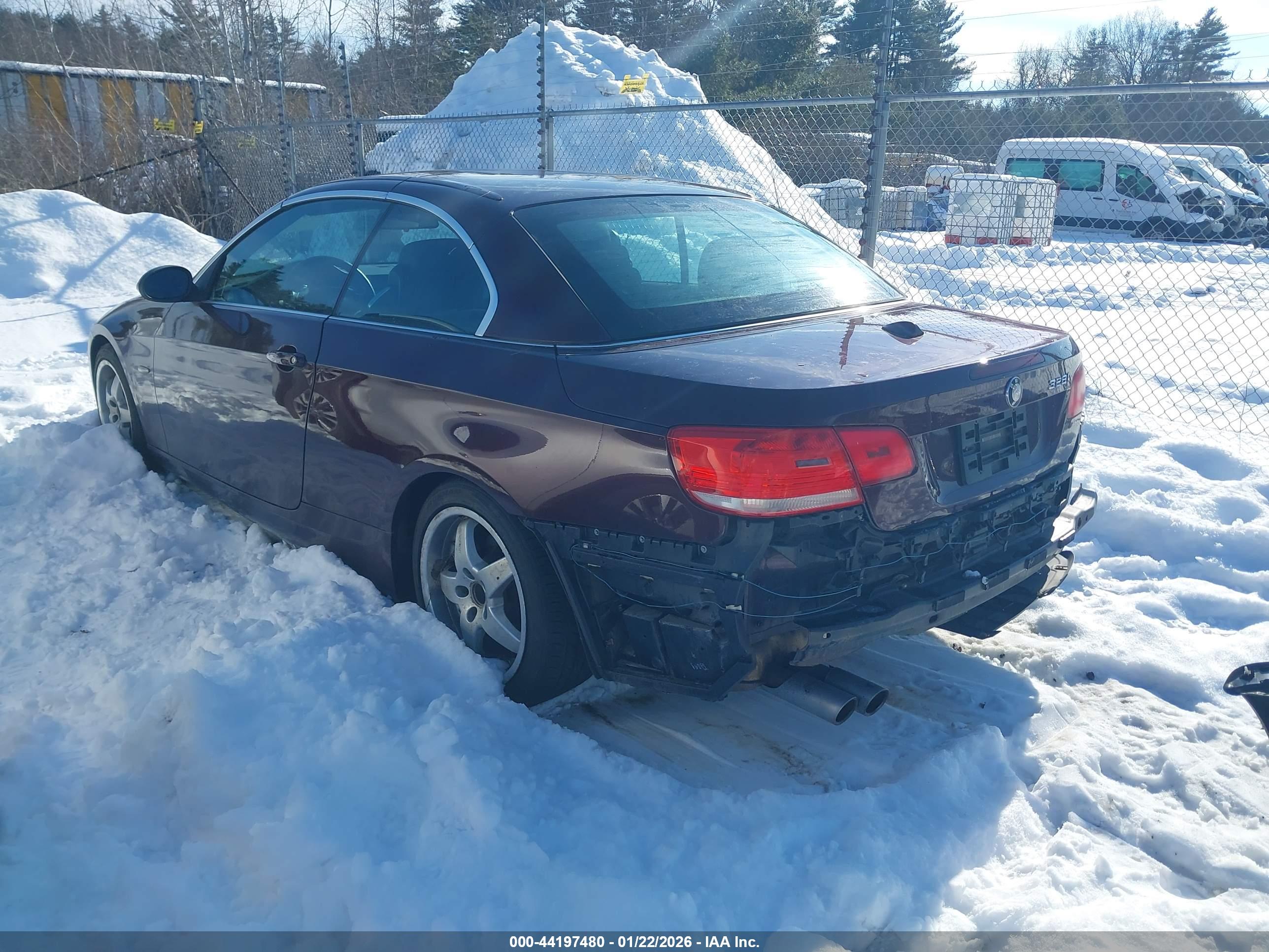 BMW 328I image 3