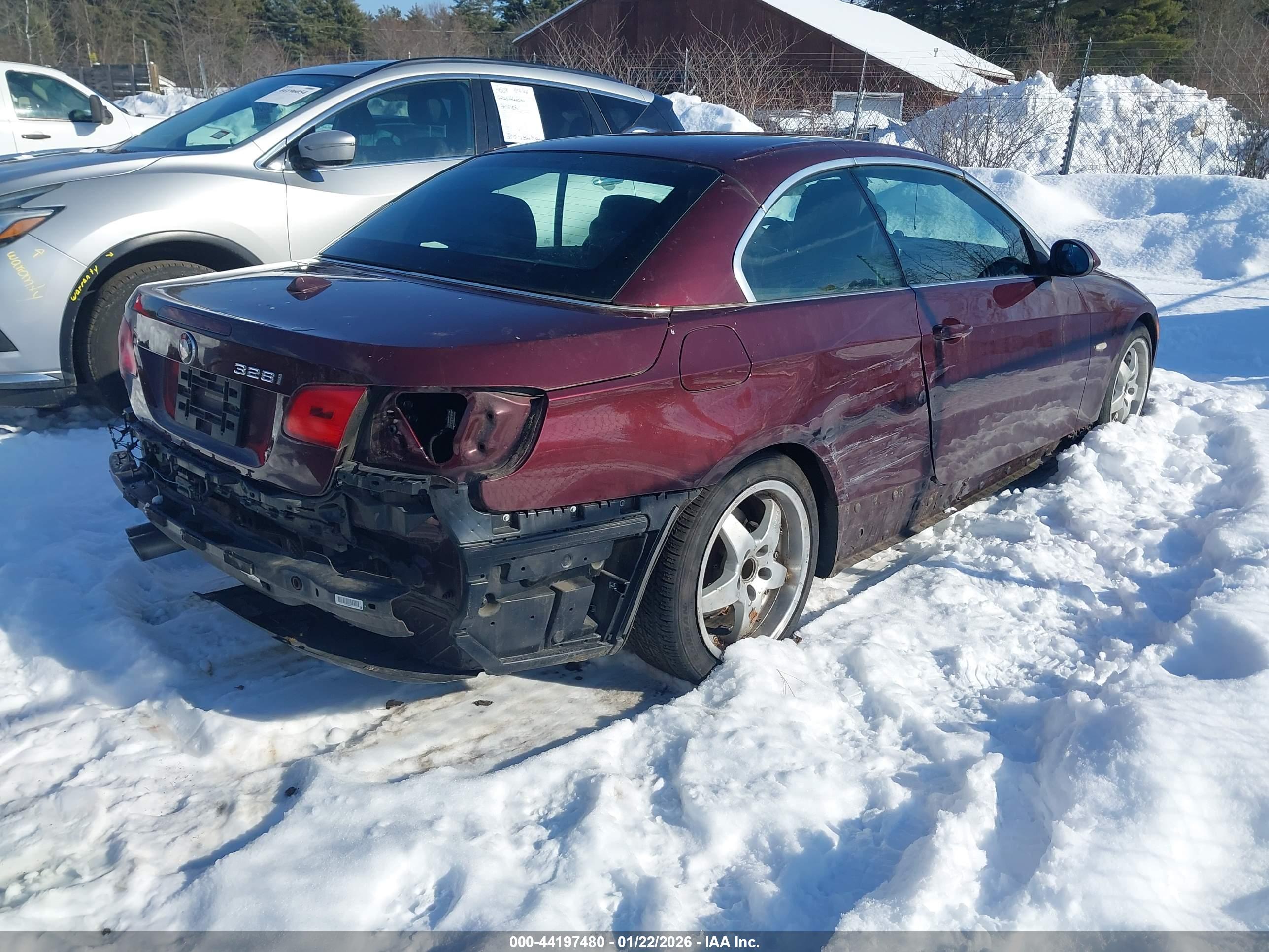 BMW 328I image 4