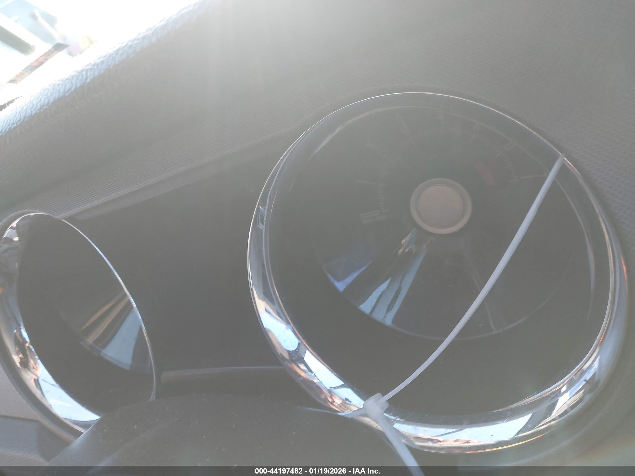 FORD MUSTANG image 7