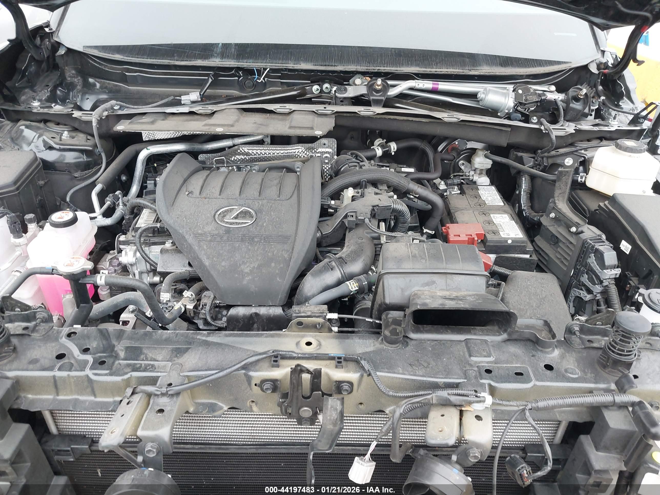 LEXUS TX image 10