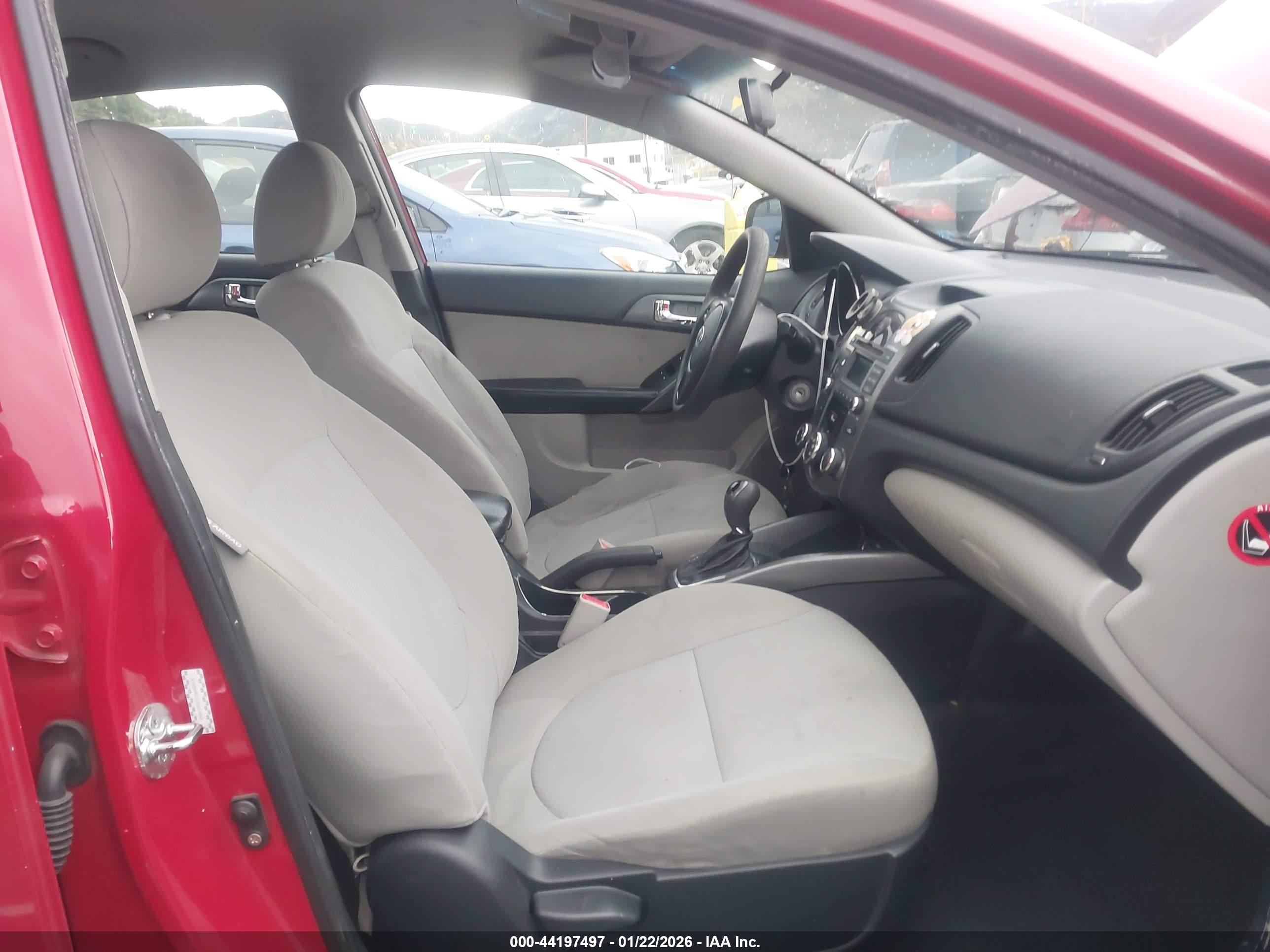 KIA FORTE image 5