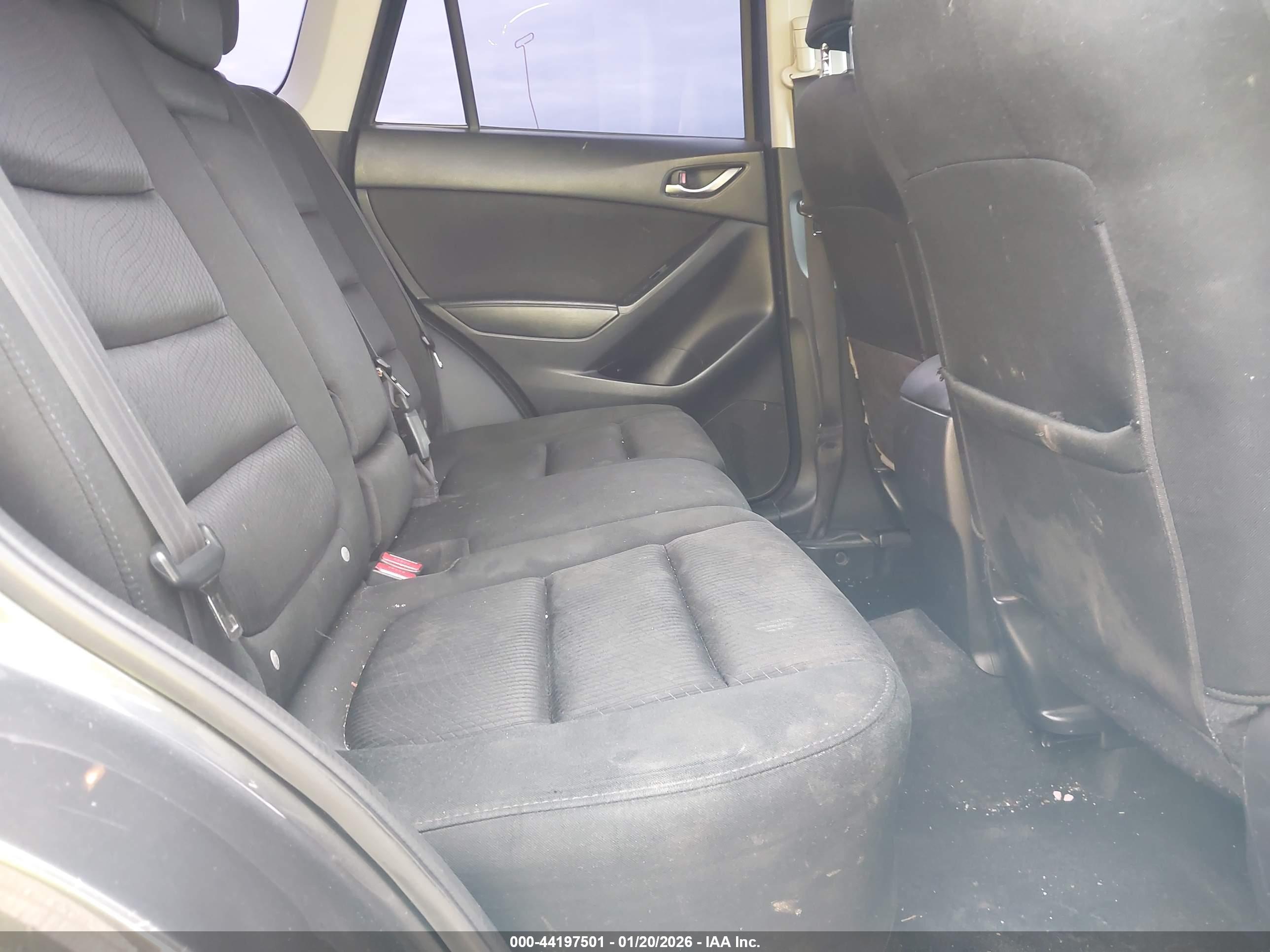 MAZDA CX-5 image 8
