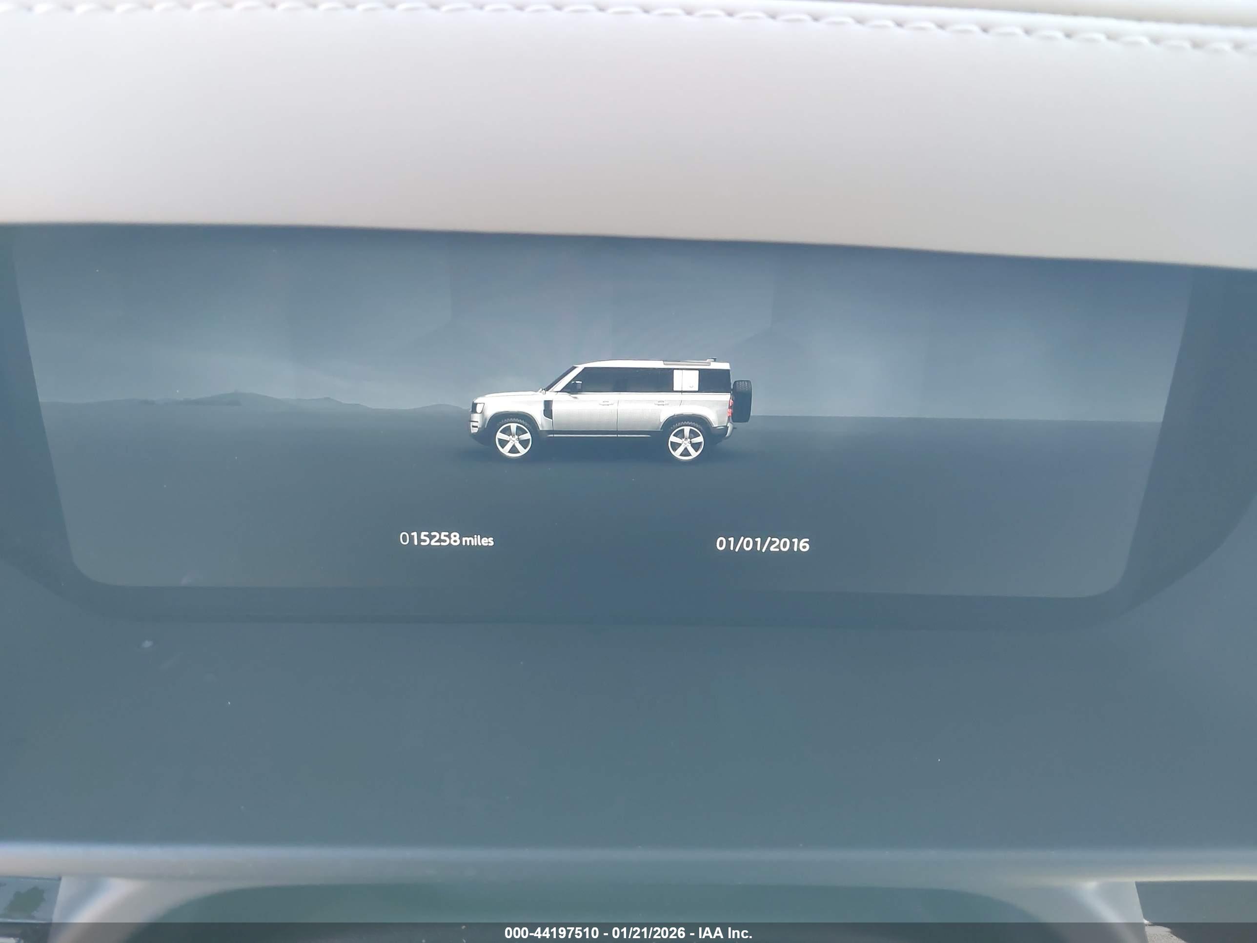 LAND ROVER image 7
