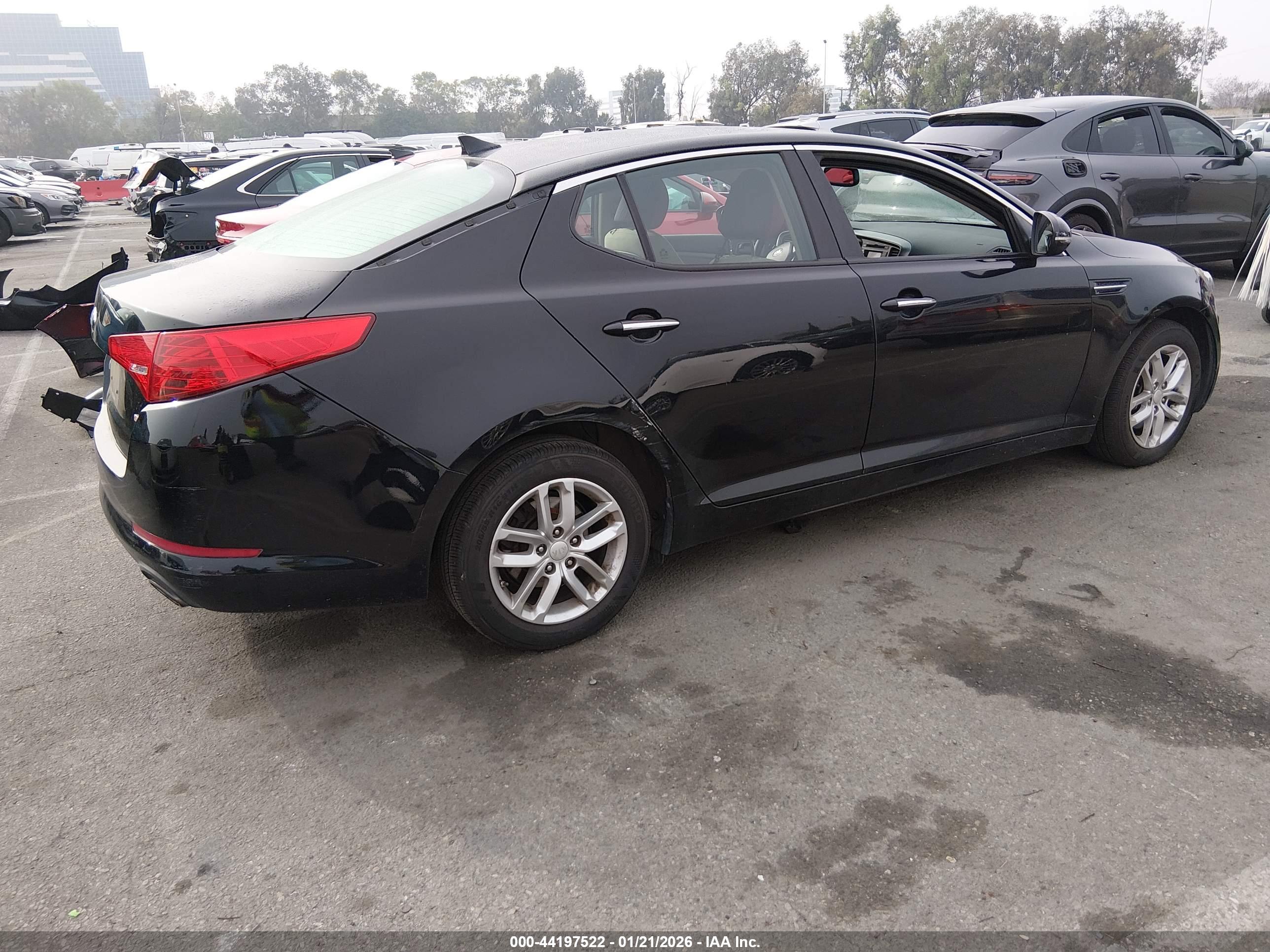 KIA OPTIMA image 4
