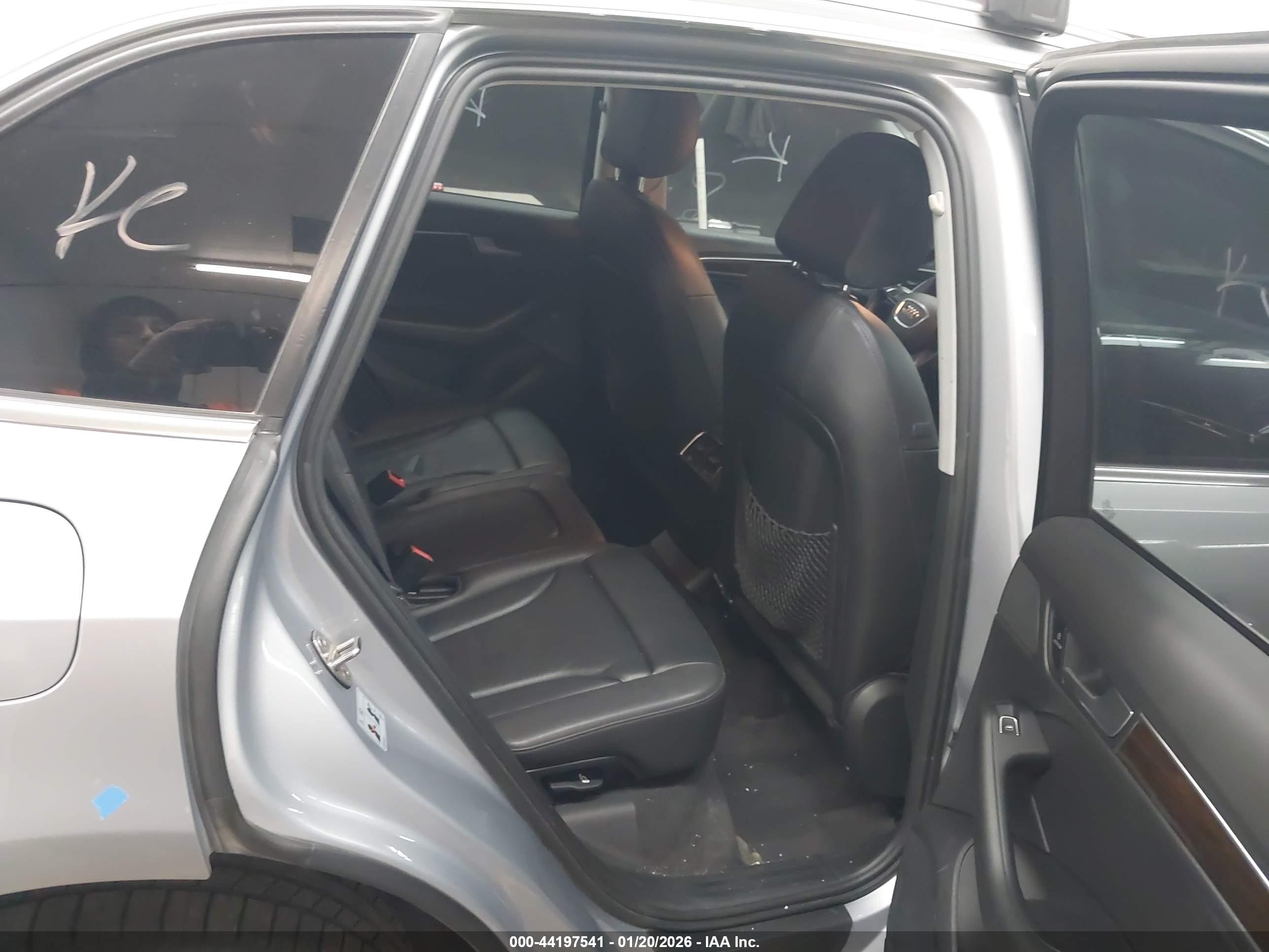 AUDI Q5 image 8